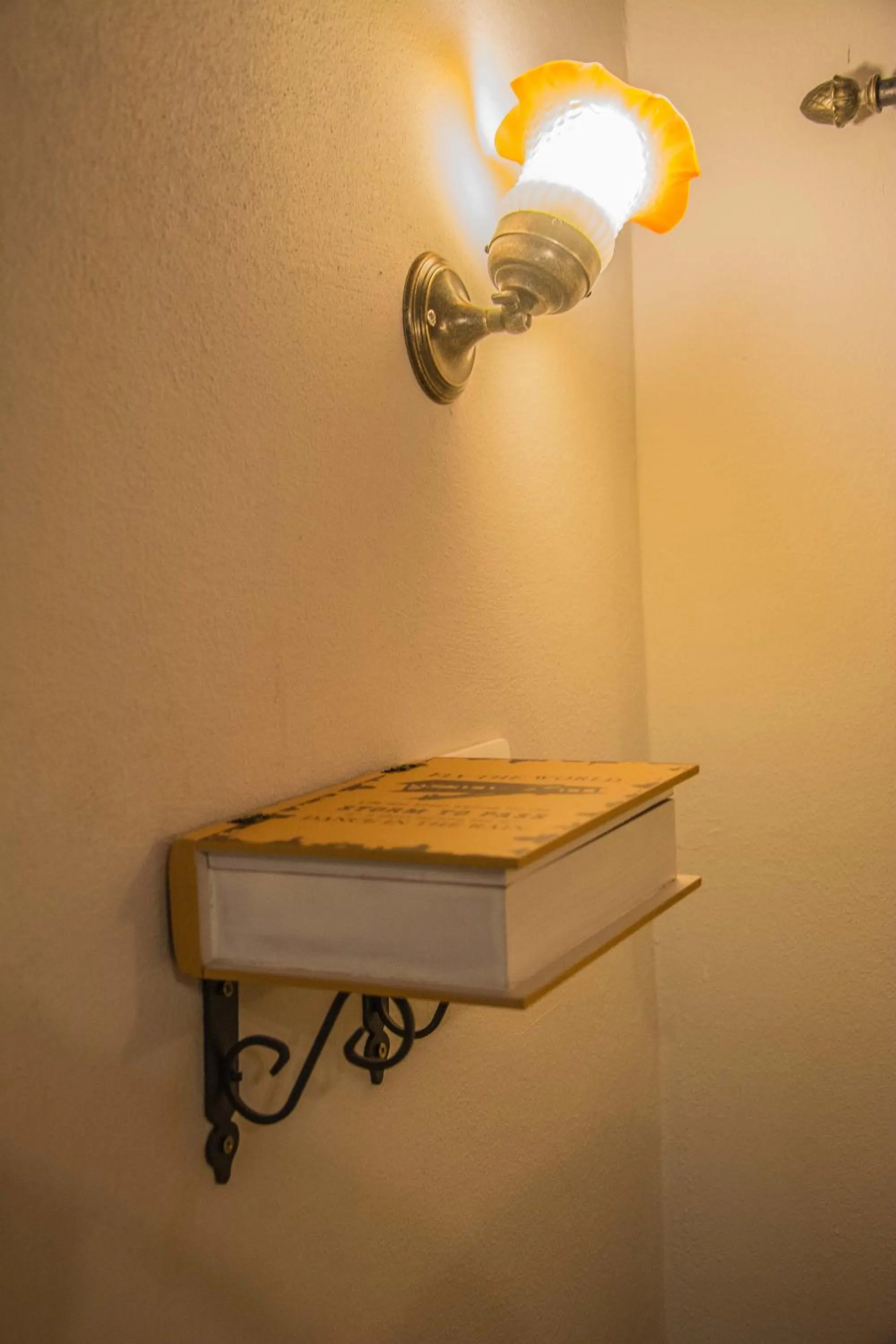 Decorative detail in I Terzi Di Siena - Rooms Only