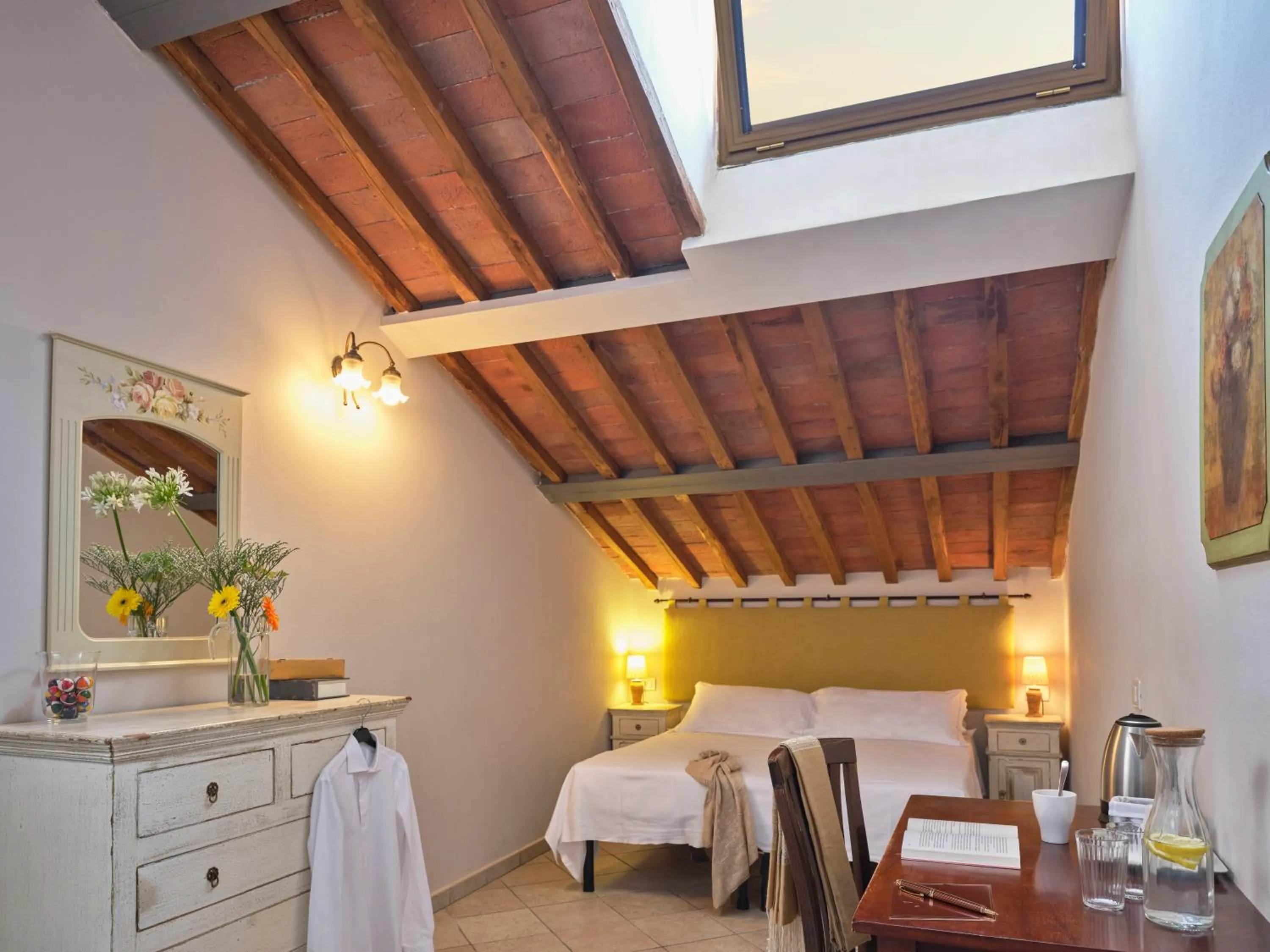 Photo of the whole room in I Terzi Di Siena - Rooms Only