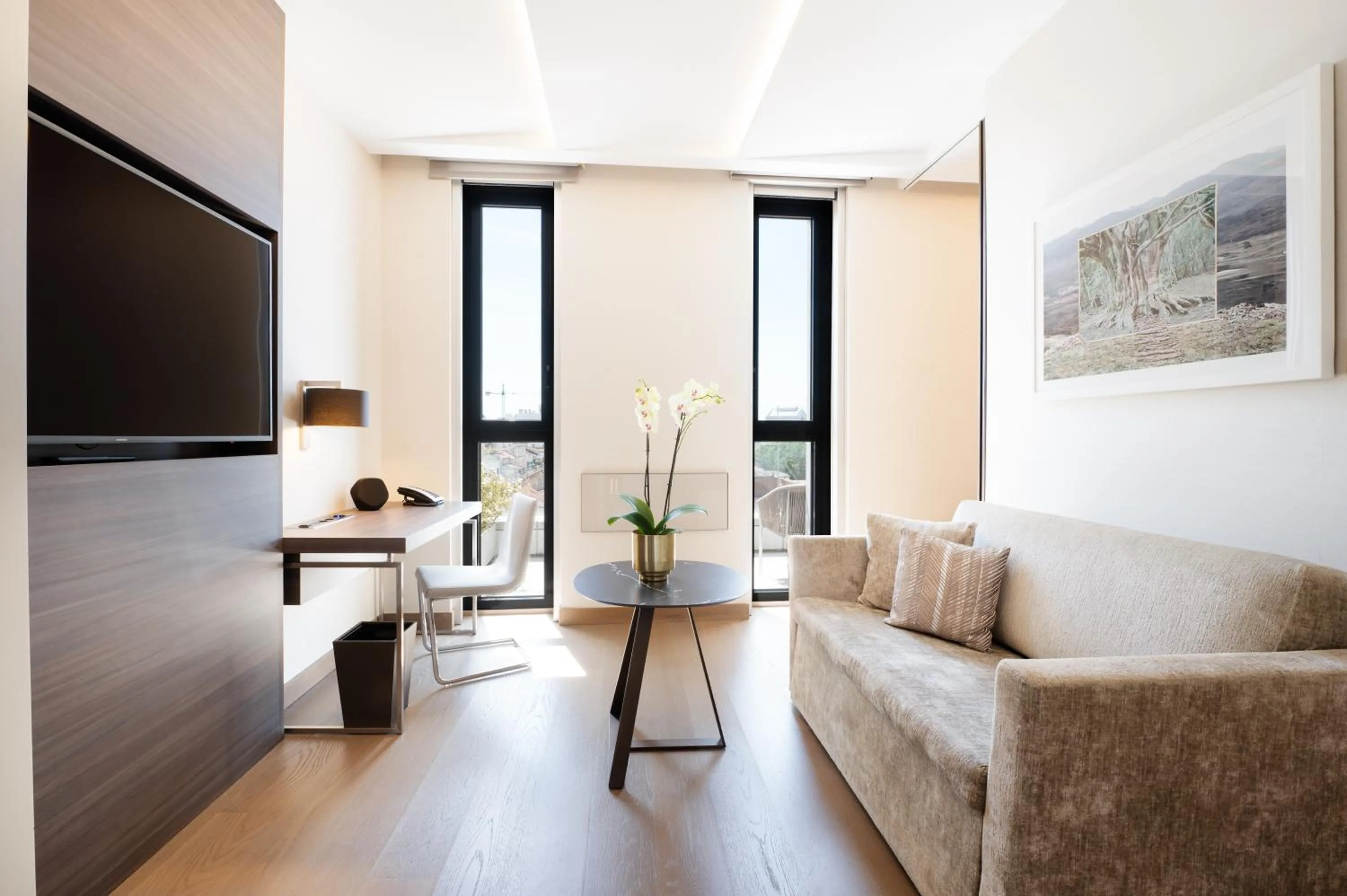 Junior Suite with Terrace in VP Plaza España Design