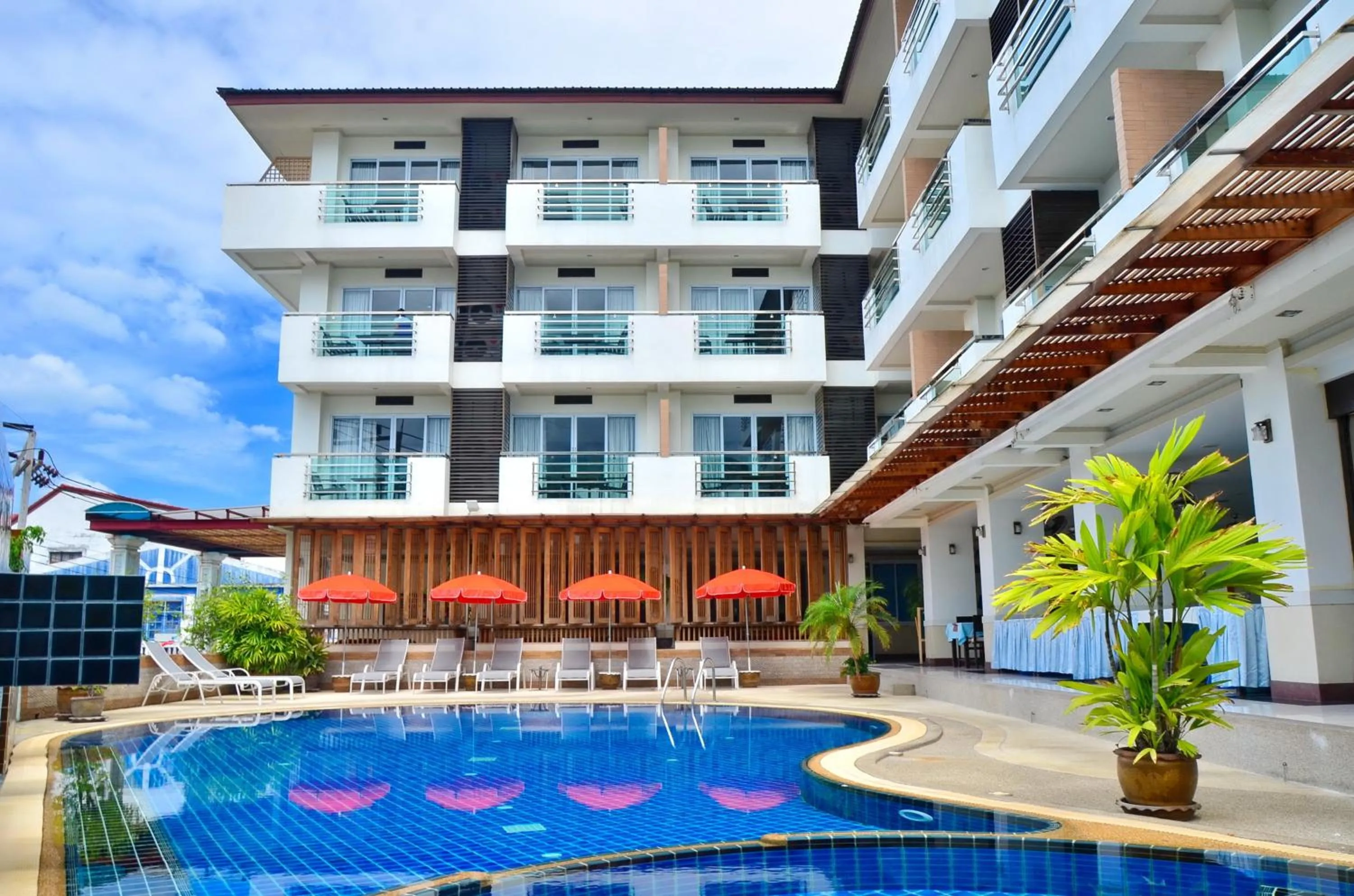 Swimming pool in First Residence Hotel