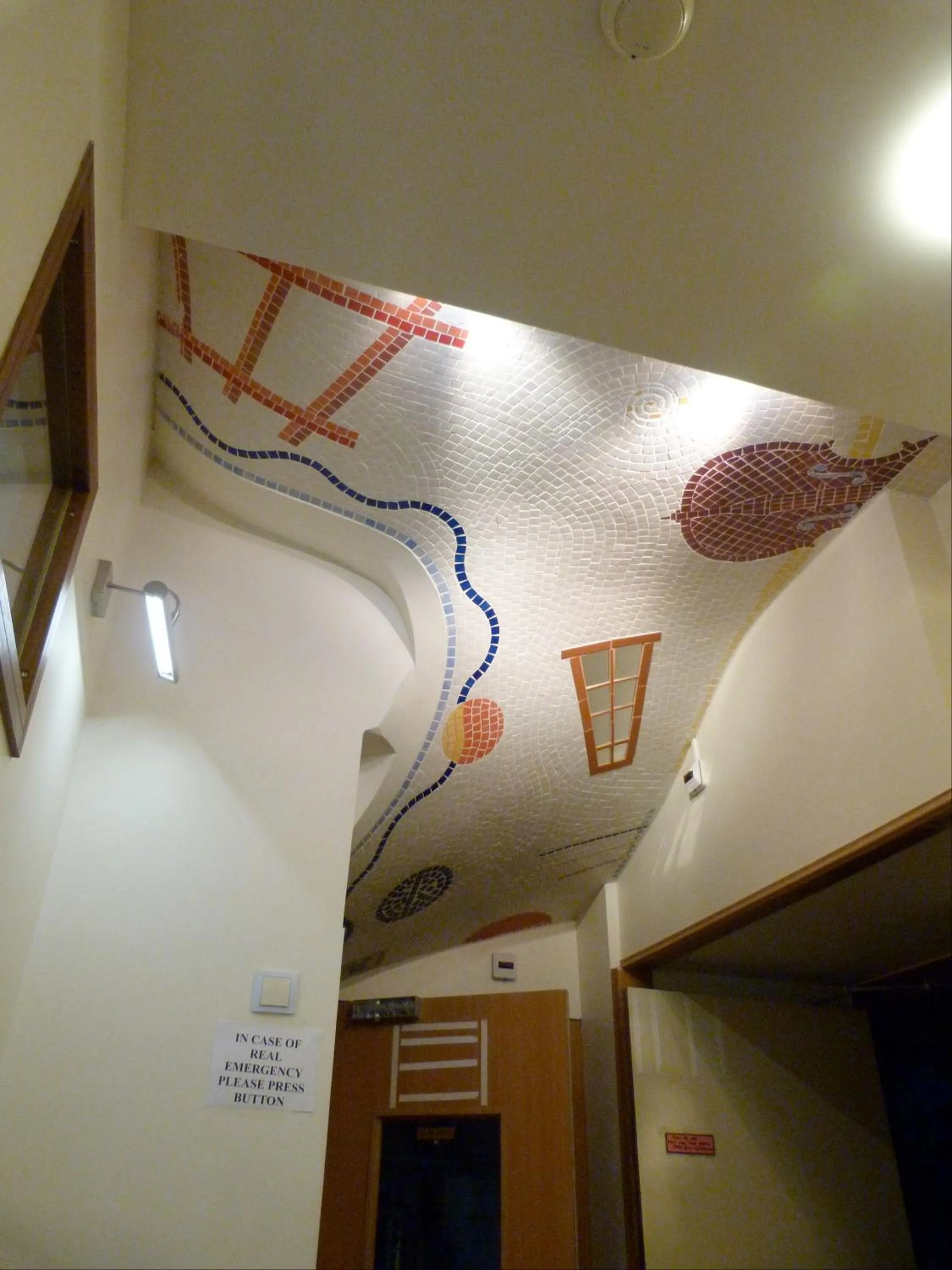 Decorative detail in Hôtel Marignan