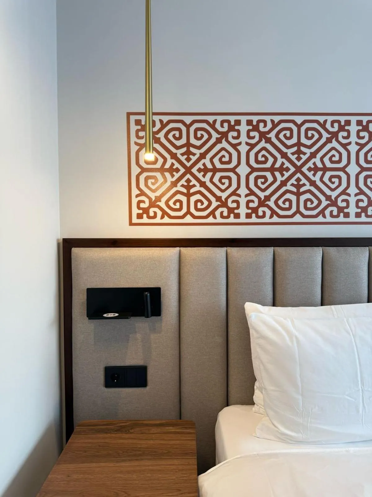 Bed in Rahat Palace Hotel