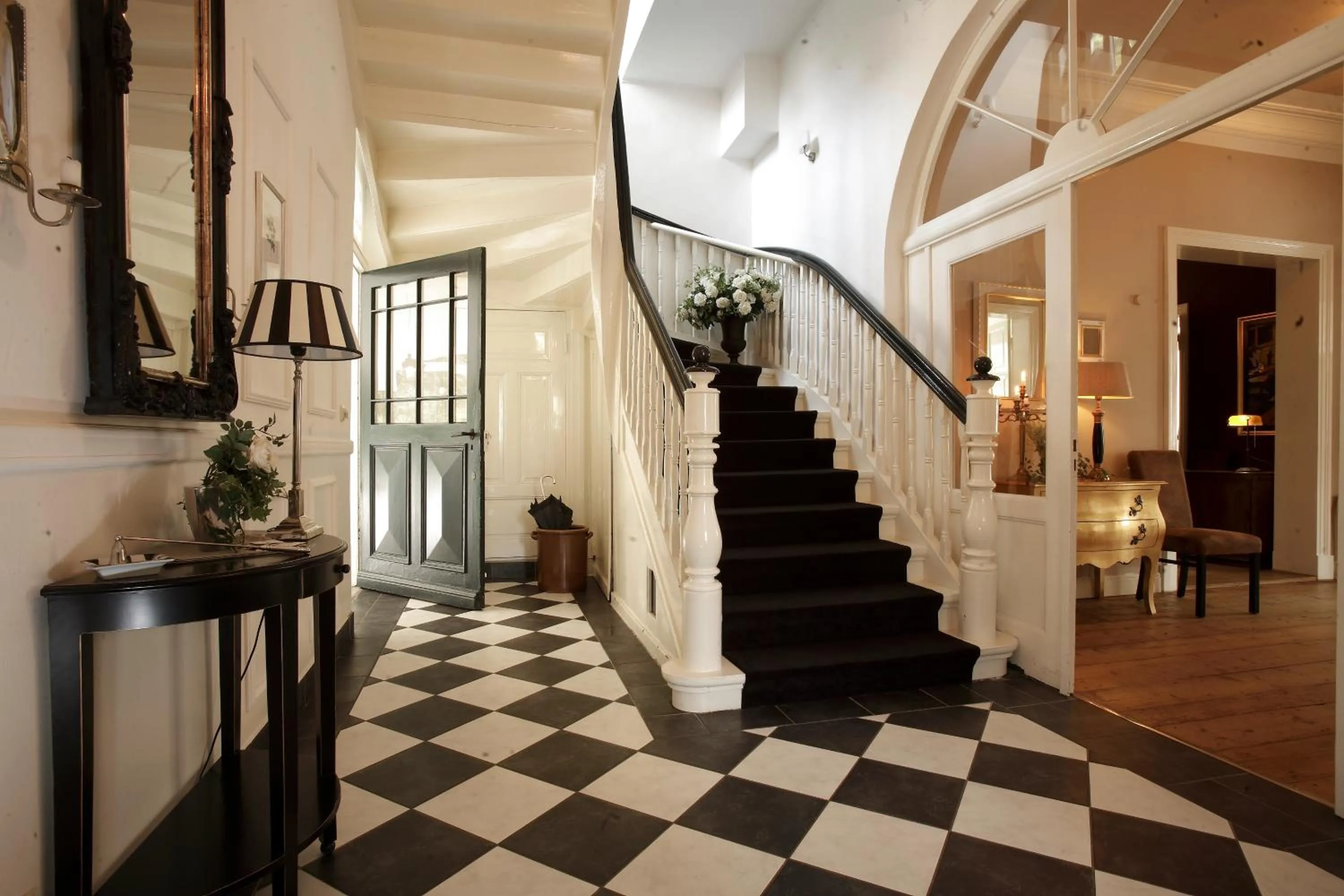 Lobby or reception in Hotel Hochzeitshaus