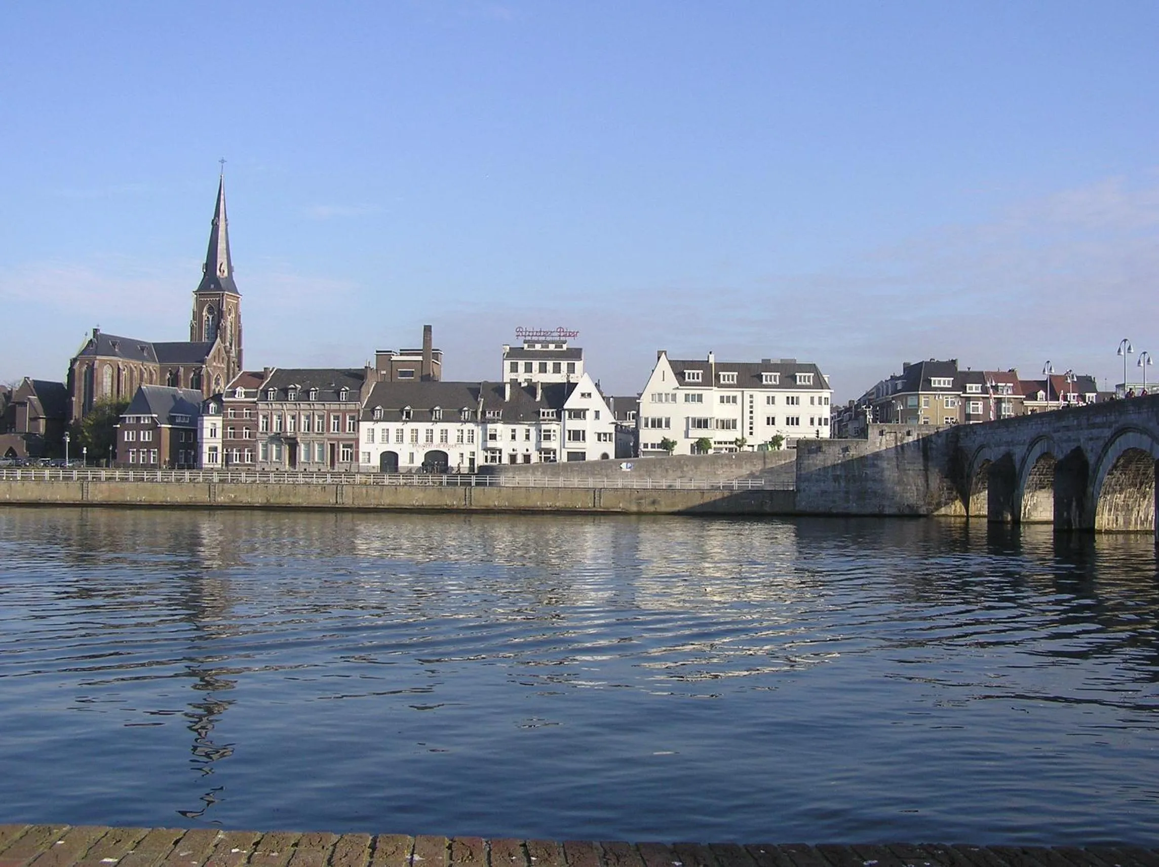 Area and facilities in Logis Pastis