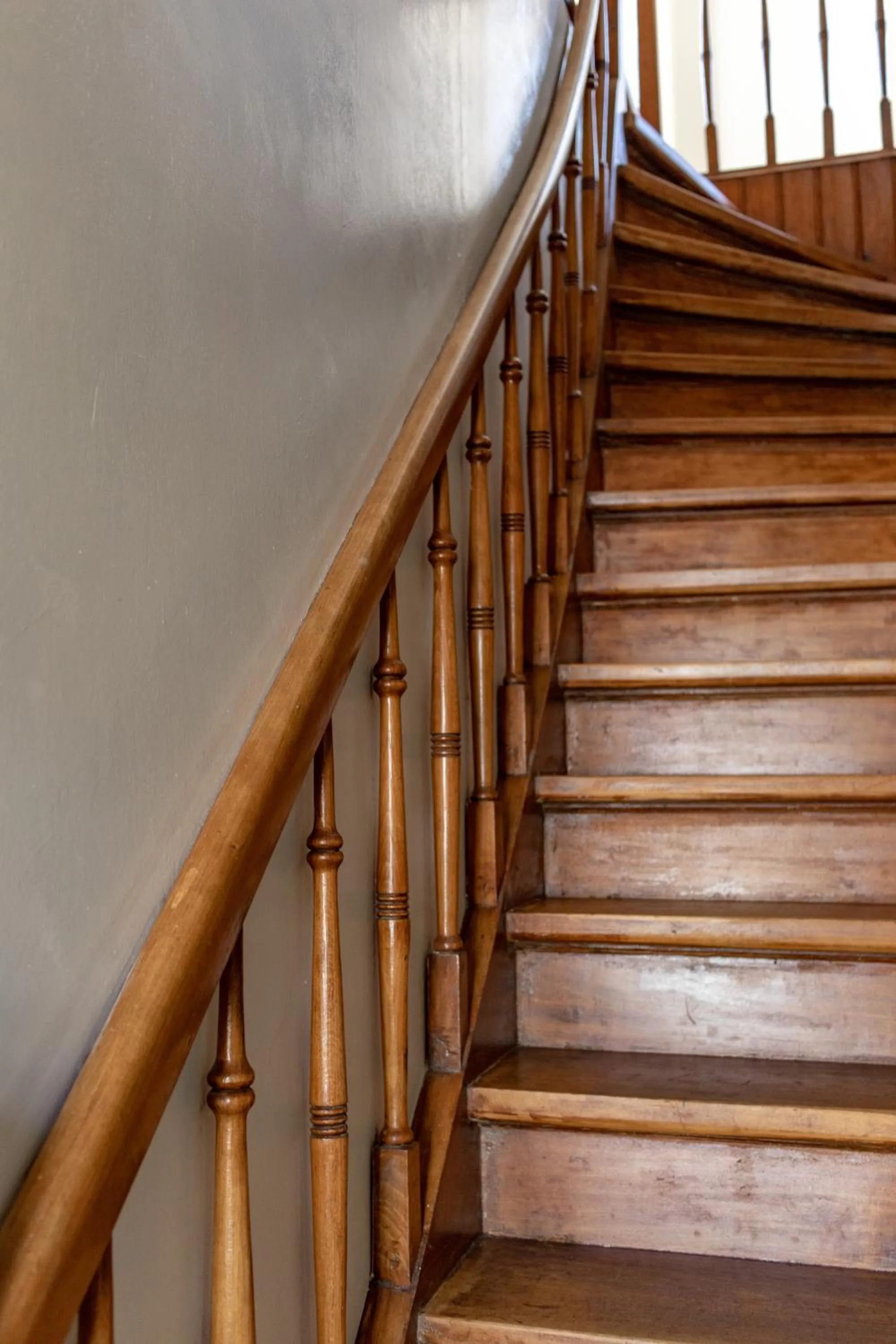 Facade/entrance in Logis Pastis