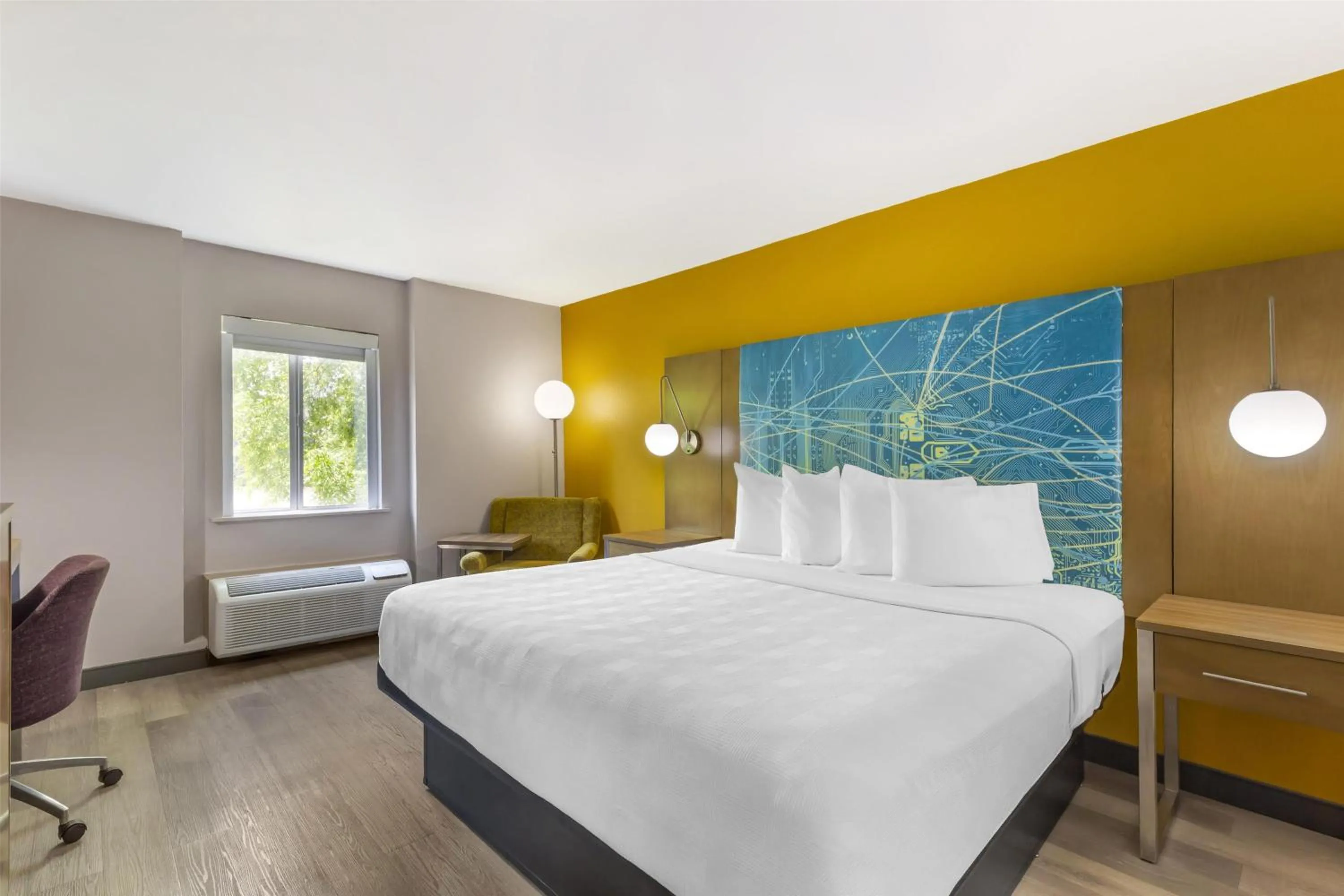 Bedroom, Bed in Best Western Plus Raleigh Crabtree Valley Hotel