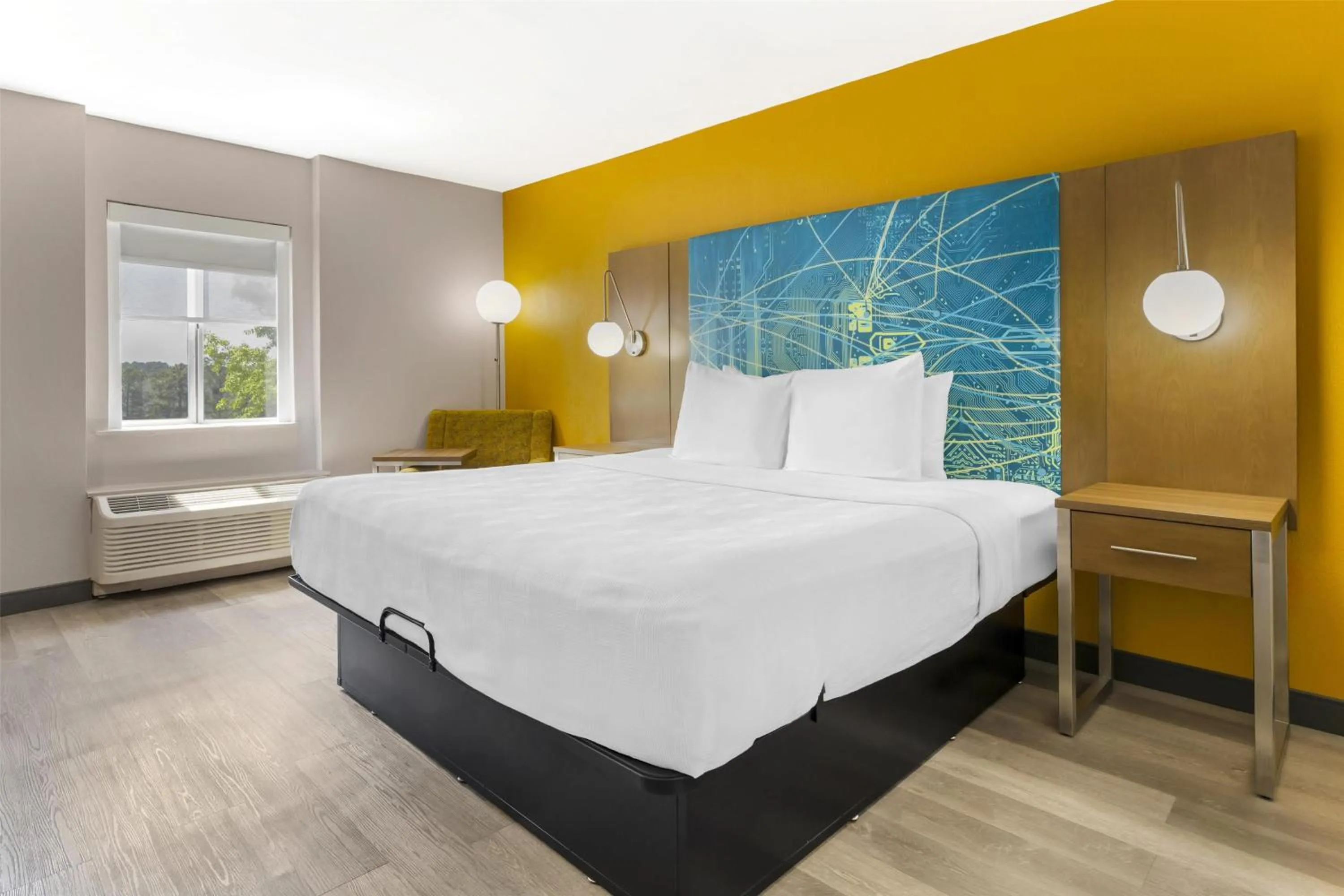 Bedroom, Bed in Best Western Plus Raleigh Crabtree Valley Hotel