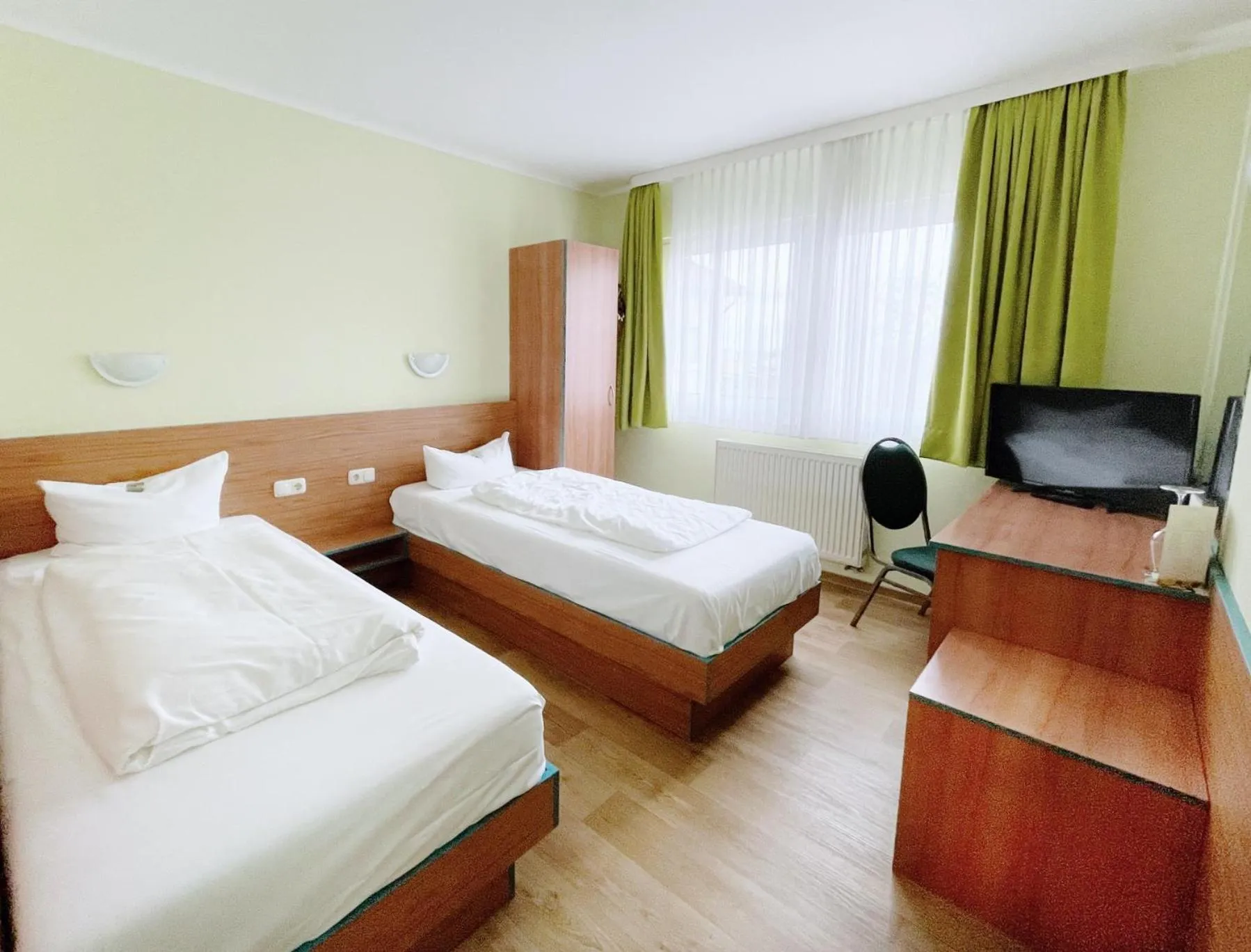 Bed in REGIOHOTEL Halle Leipzig Airport