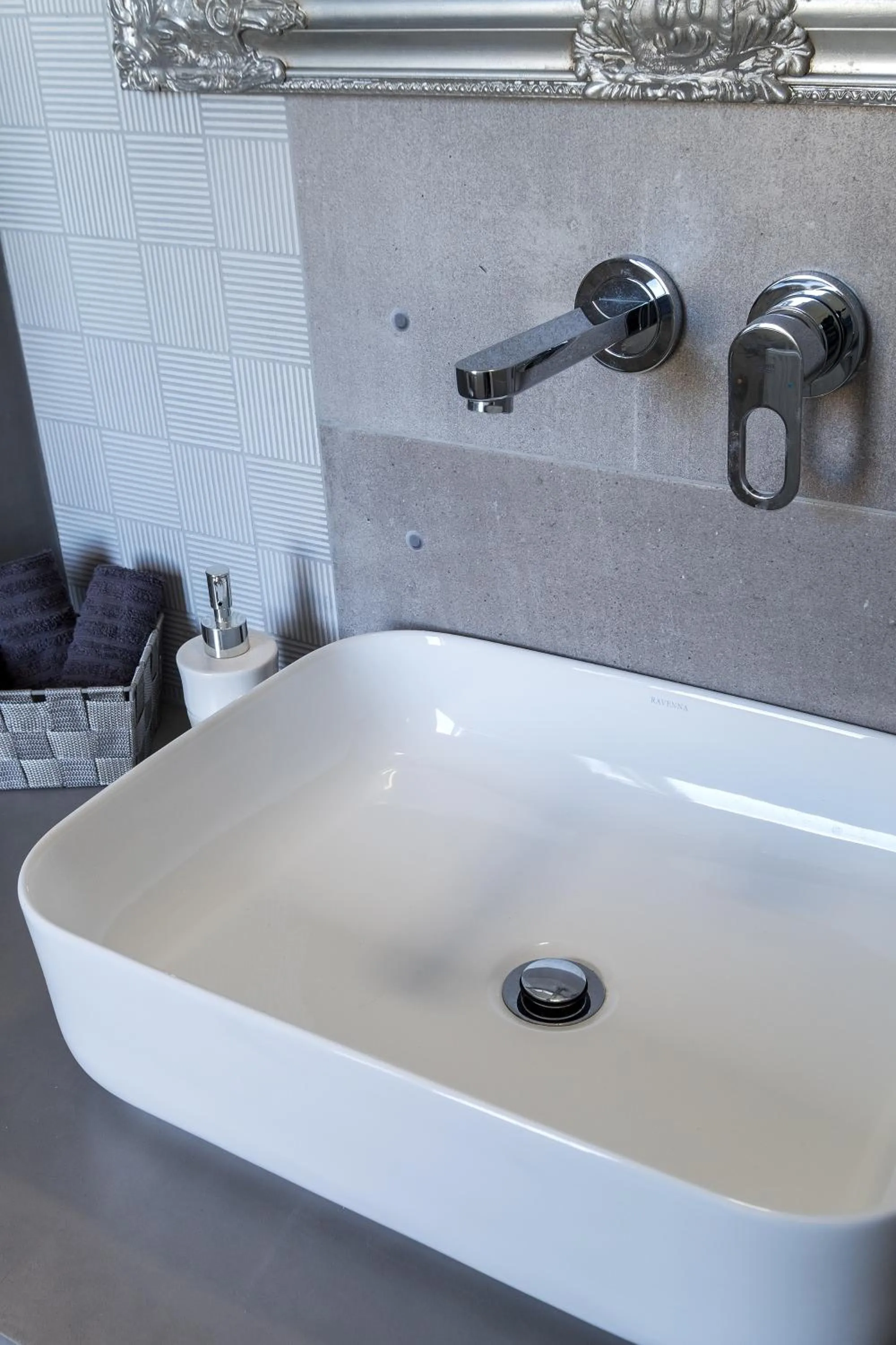 Toilet in Paros Villas Nereids