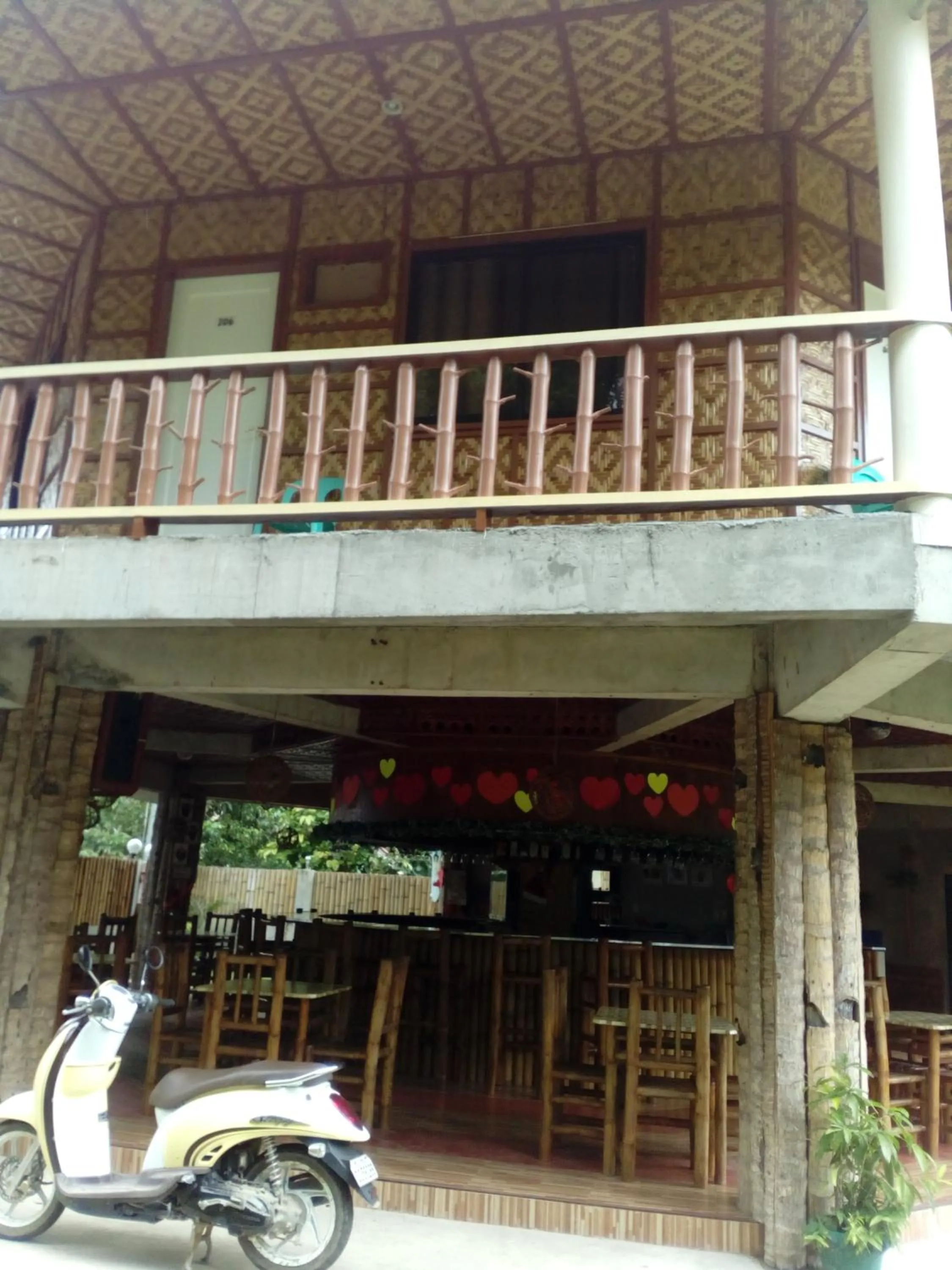 Property building in Greenhut Pension & Bar