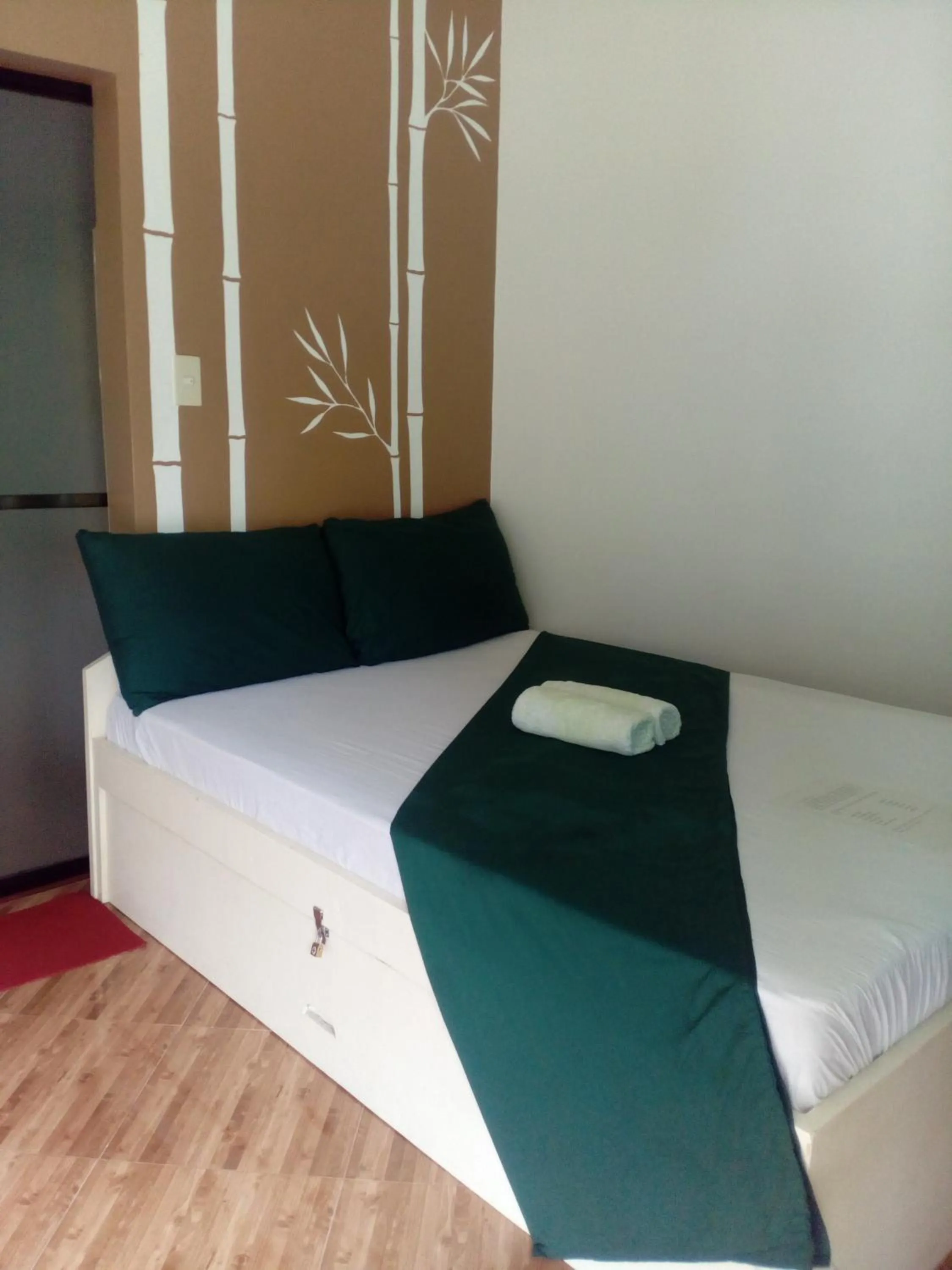 Bed in Greenhut Pension & Bar