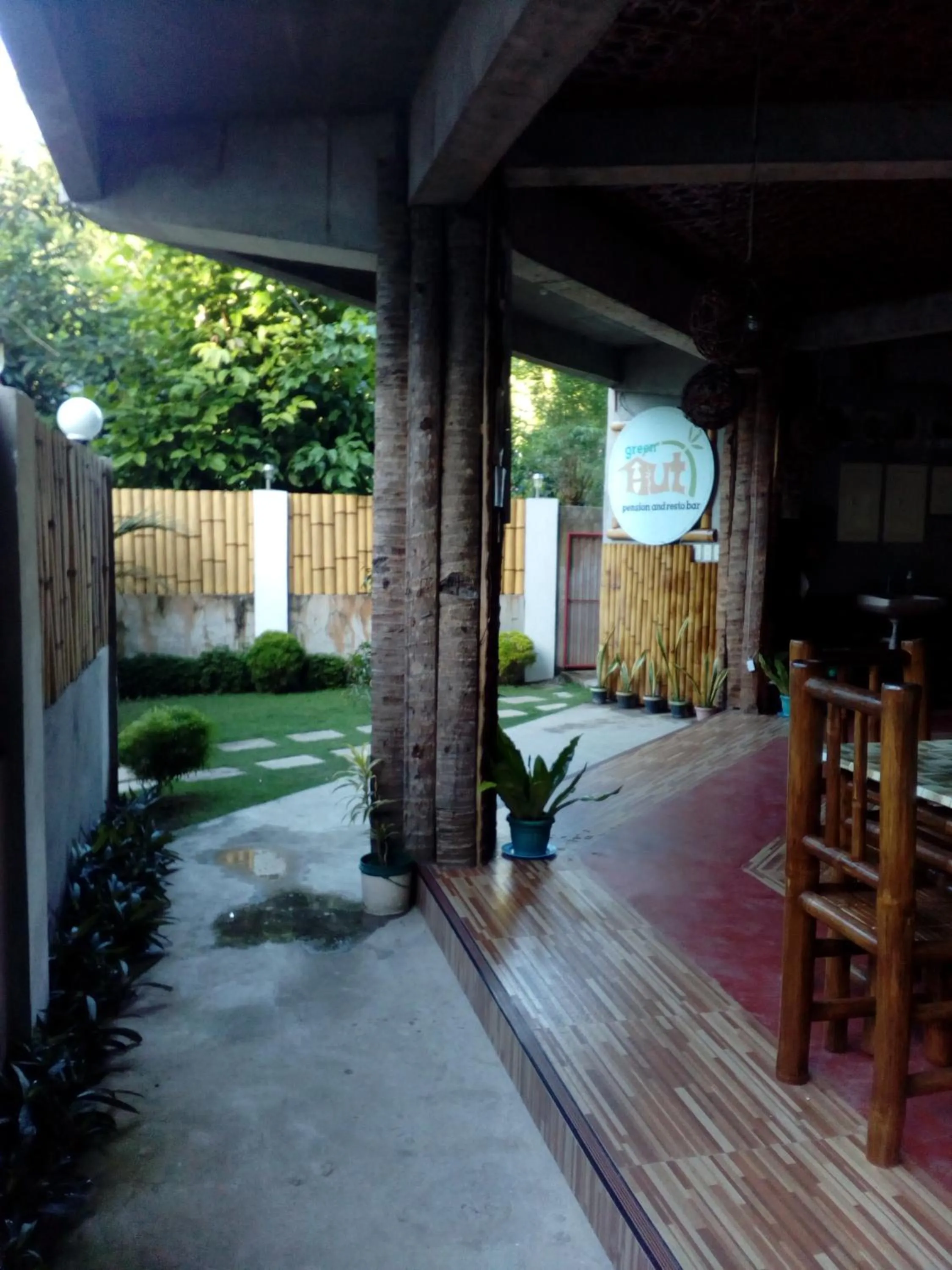 Patio in Greenhut Pension & Bar