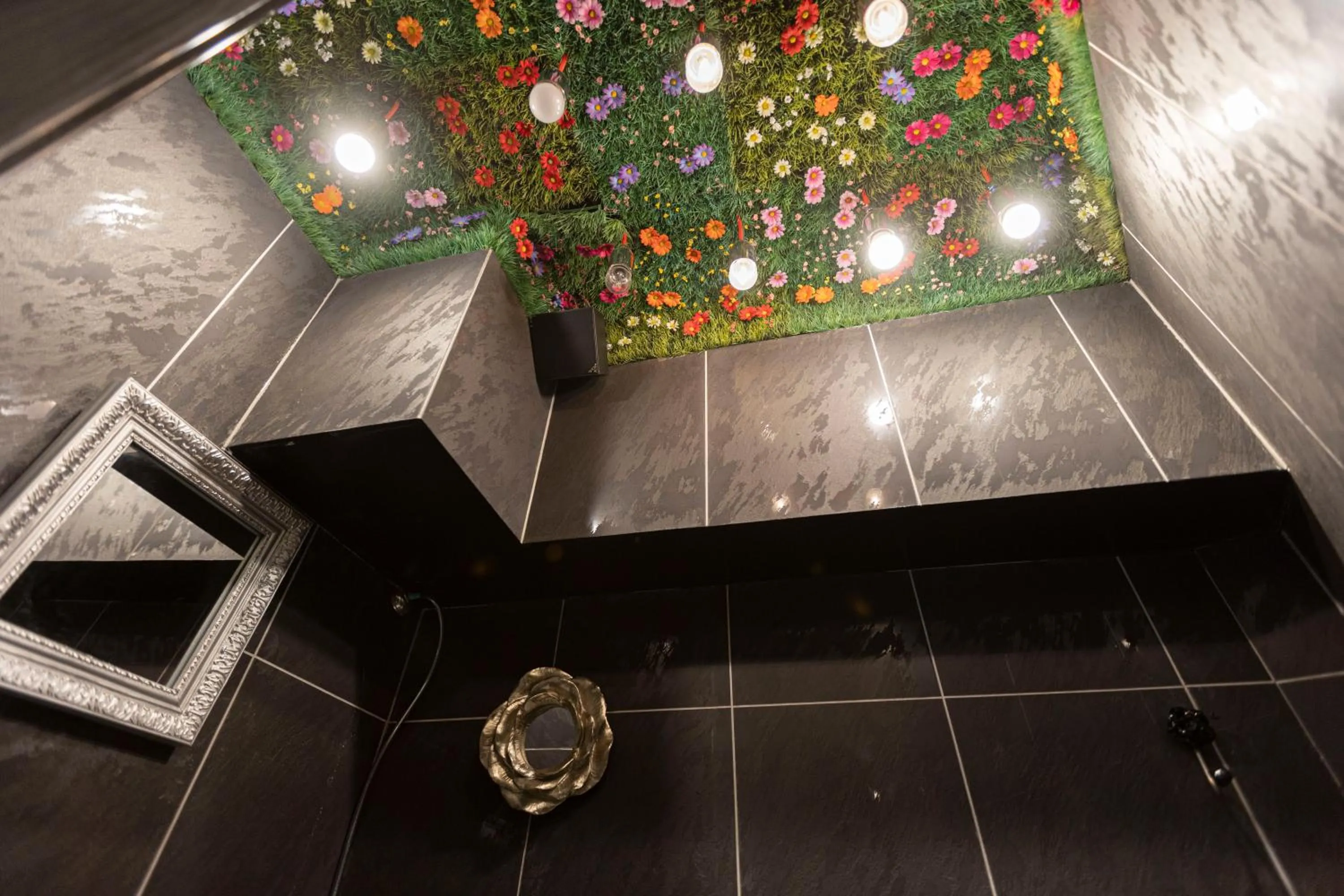 Toilet in Boutique Hotel Mama