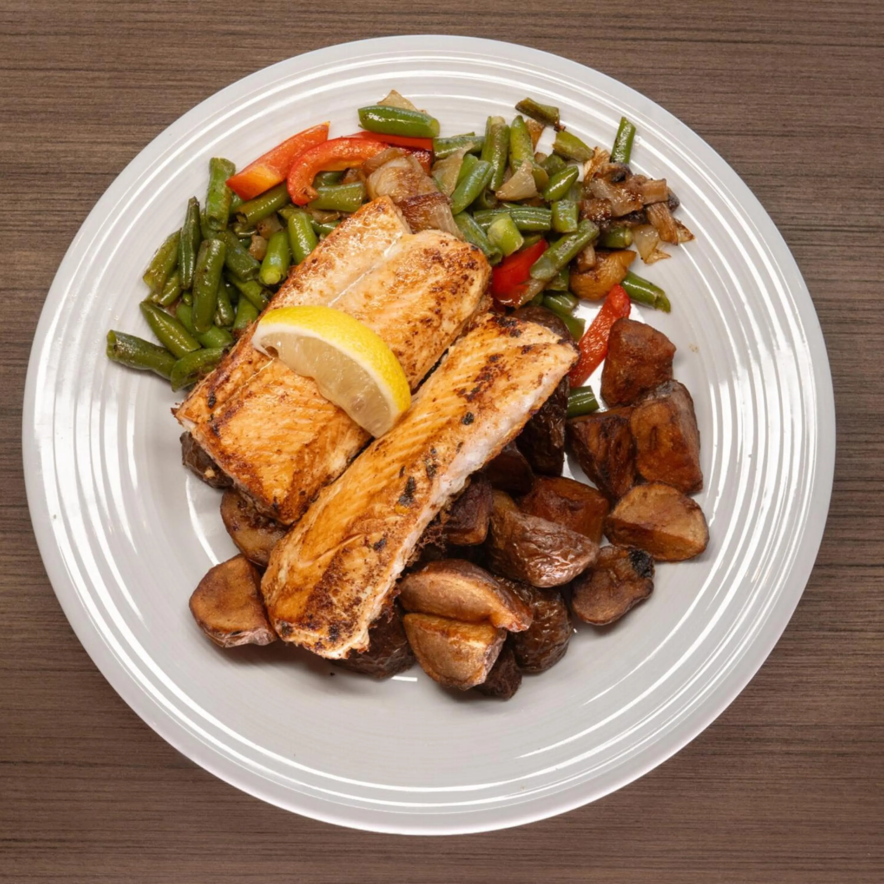 Restaurant/places to eat in Crowne Plaza Saint John Harbour View by IHG