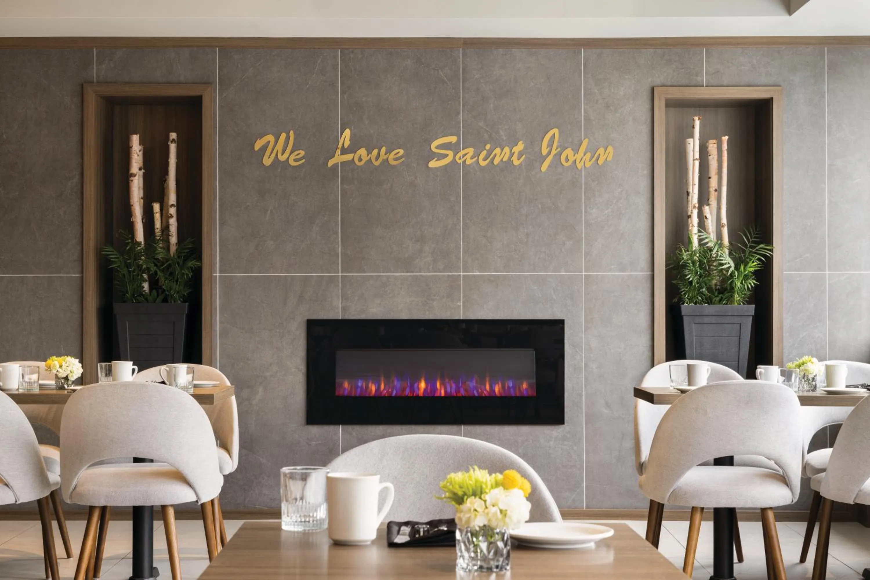 Restaurant/places to eat in Crowne Plaza Saint John Harbour View by IHG