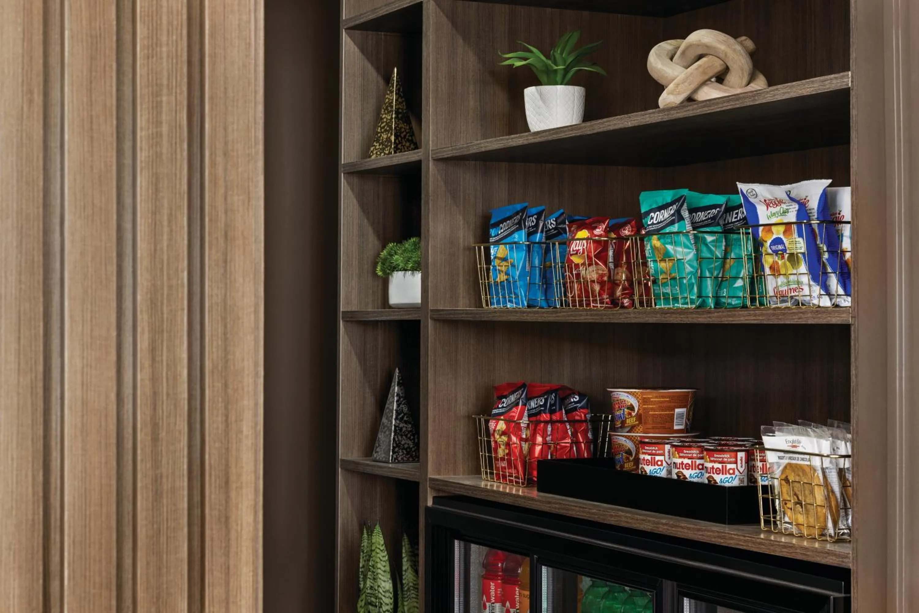 Restaurant/places to eat in Crowne Plaza Saint John Harbour View by IHG