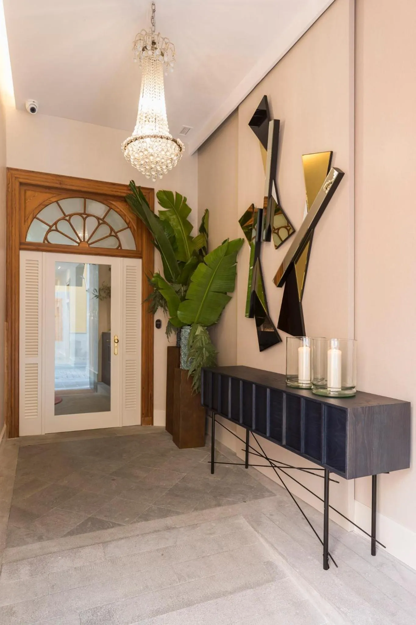 Facade/entrance in VEINTIUNO Emblematic Hotels - Adults Only