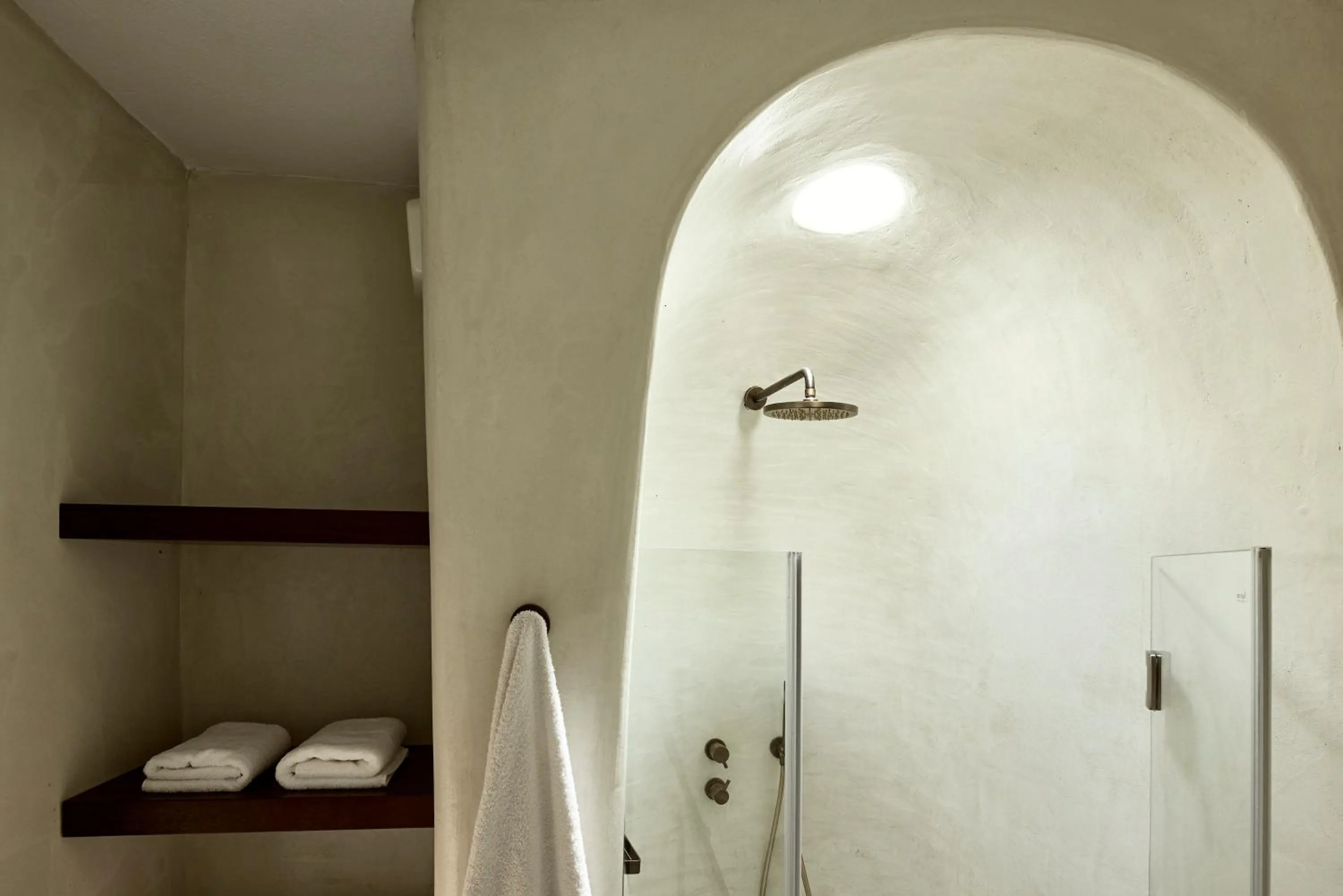 Bathroom in Hotel Adonis