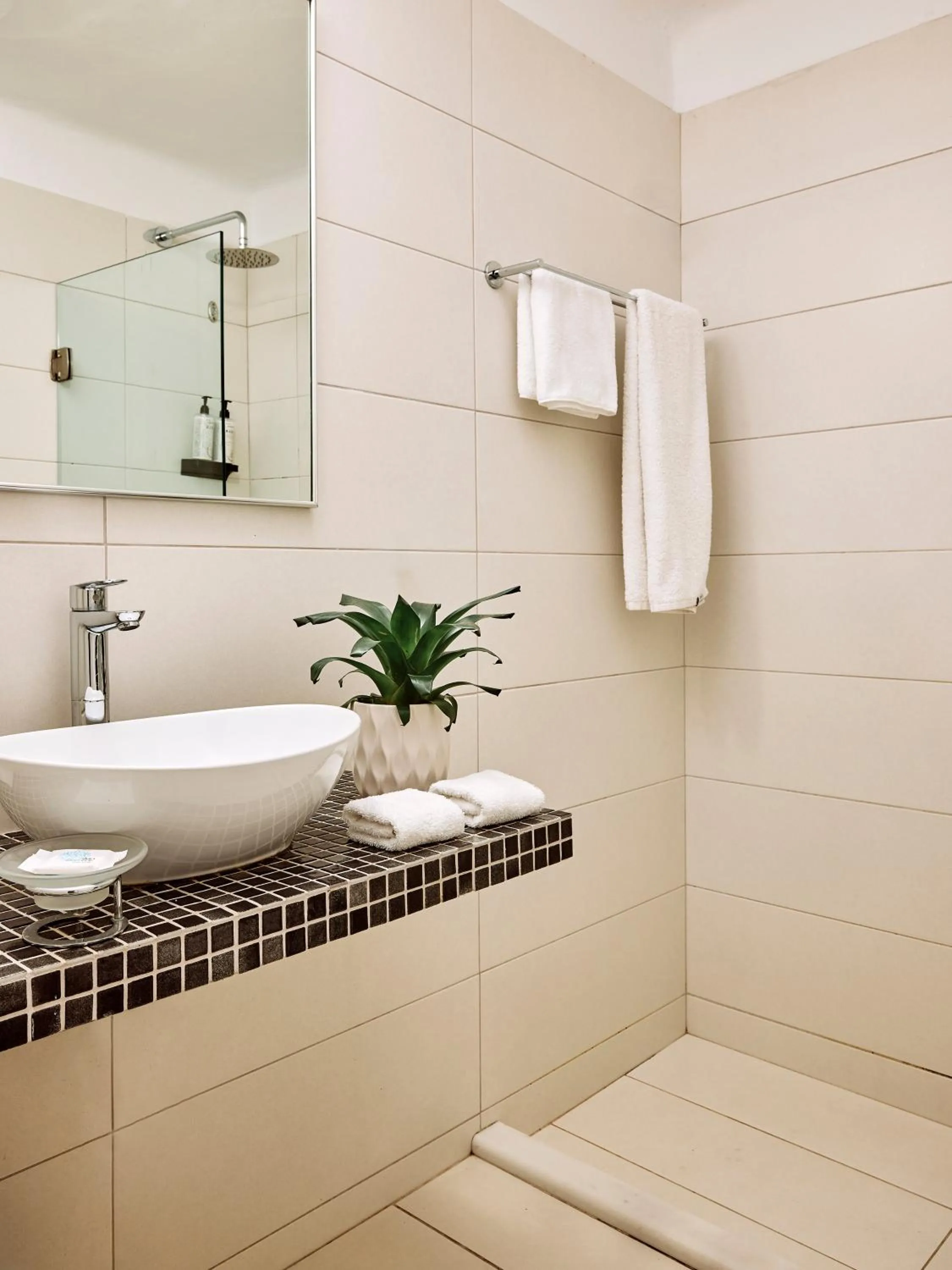 Bathroom in Hotel Adonis