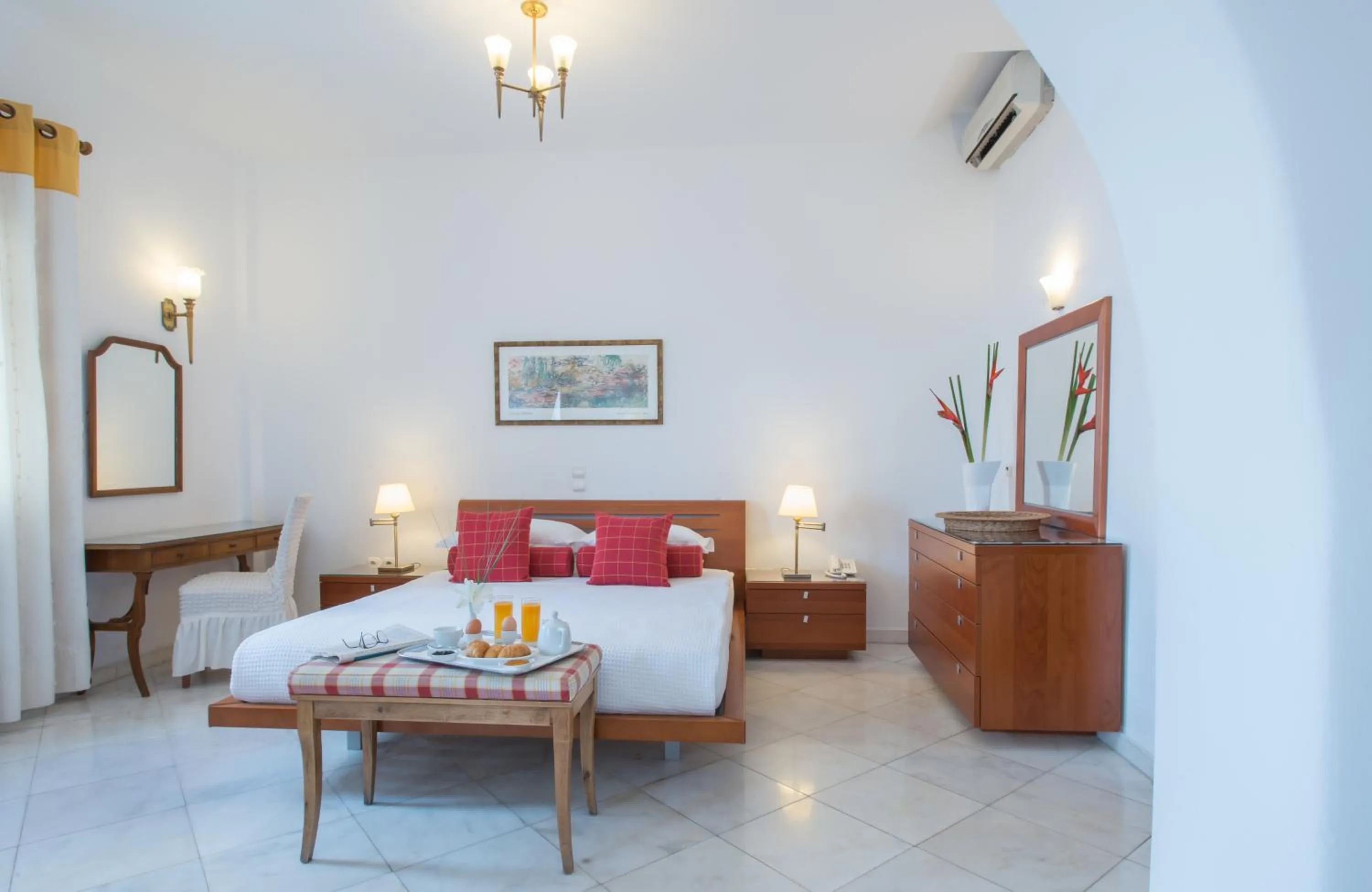 Day, Bed in Hotel Adonis