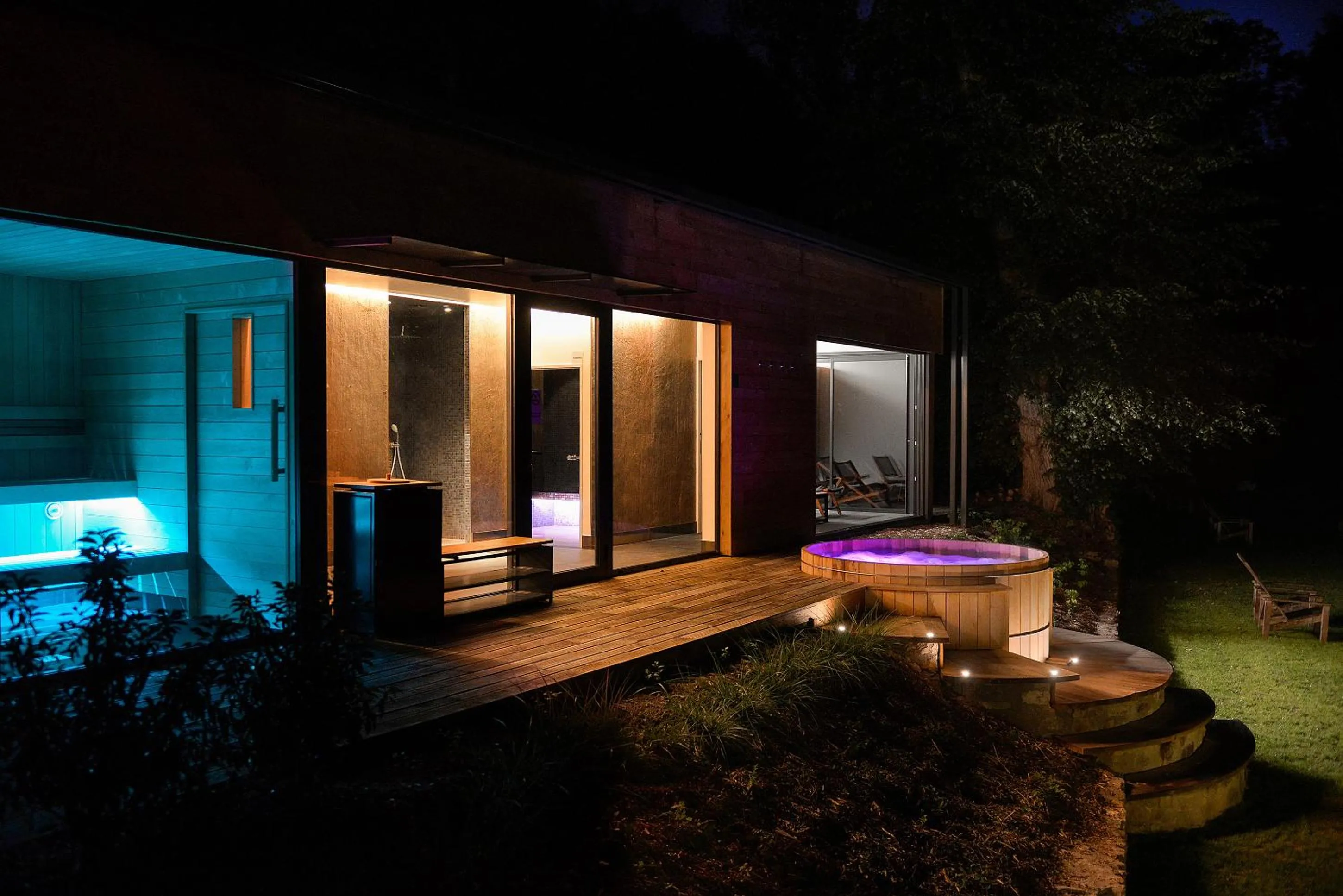 Spa and wellness centre/facilities in Demeures et Châteaux Moulin des Templiers Hôtel & SPA