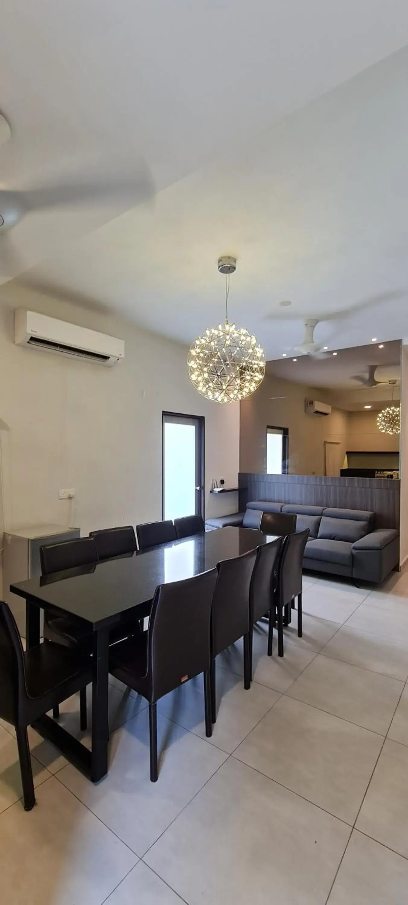 Four-Bedroom House in Casa Hill Resort Four-Bedroom House in Casa Hill Resort