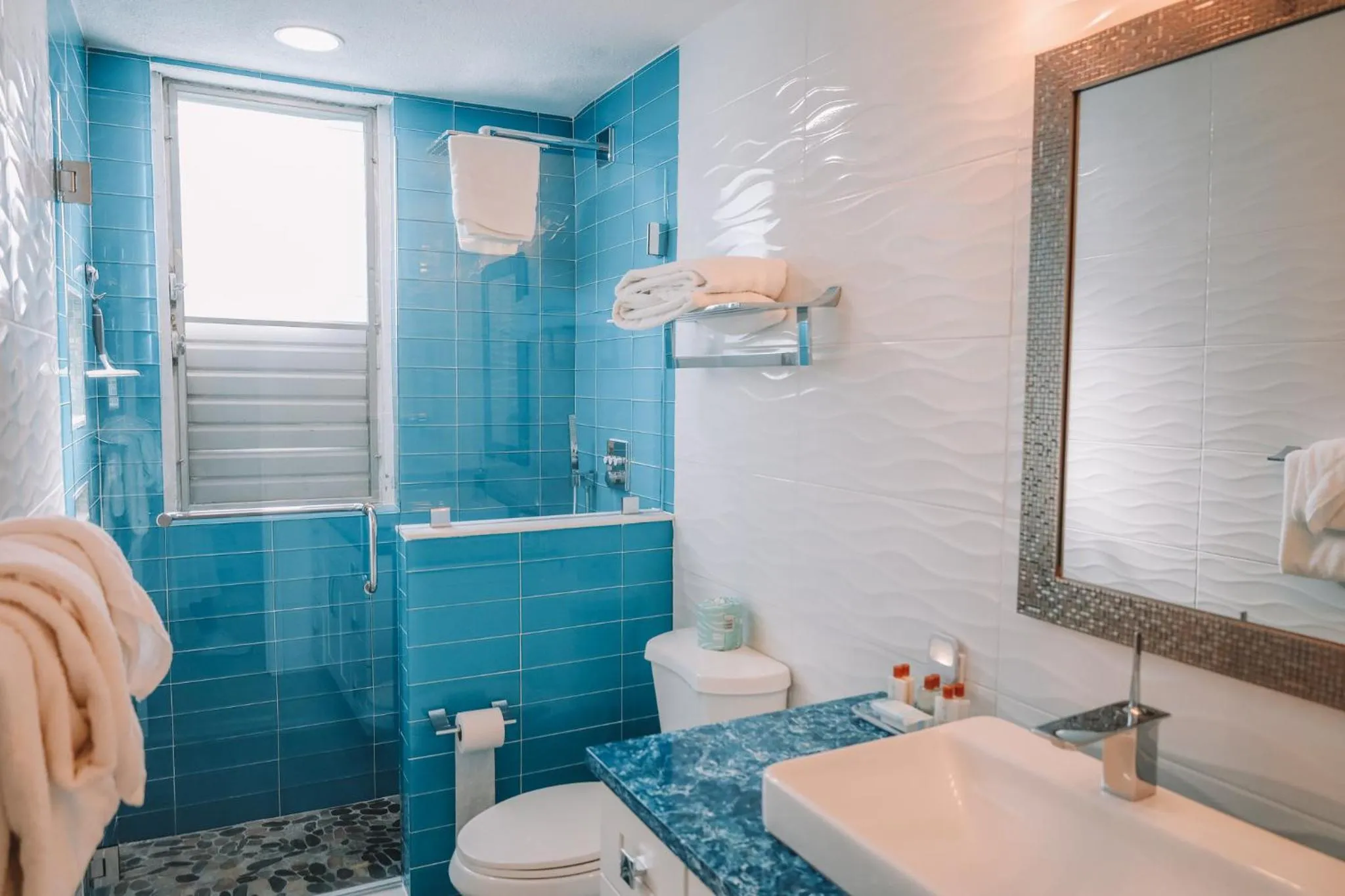 Bathroom in Secret Harbour Beach Resort