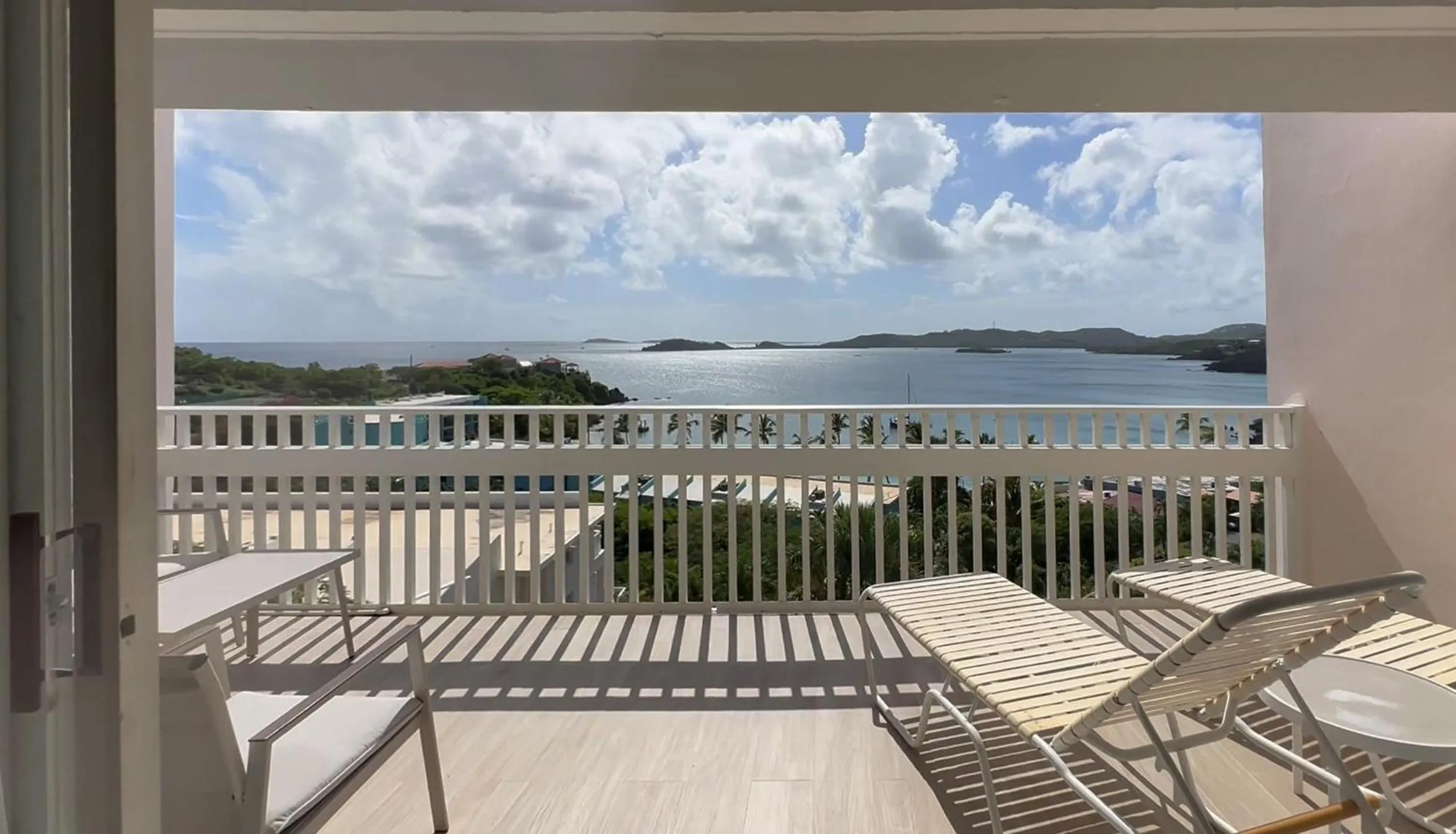 Balcony/Terrace in Secret Harbour Beach Resort
