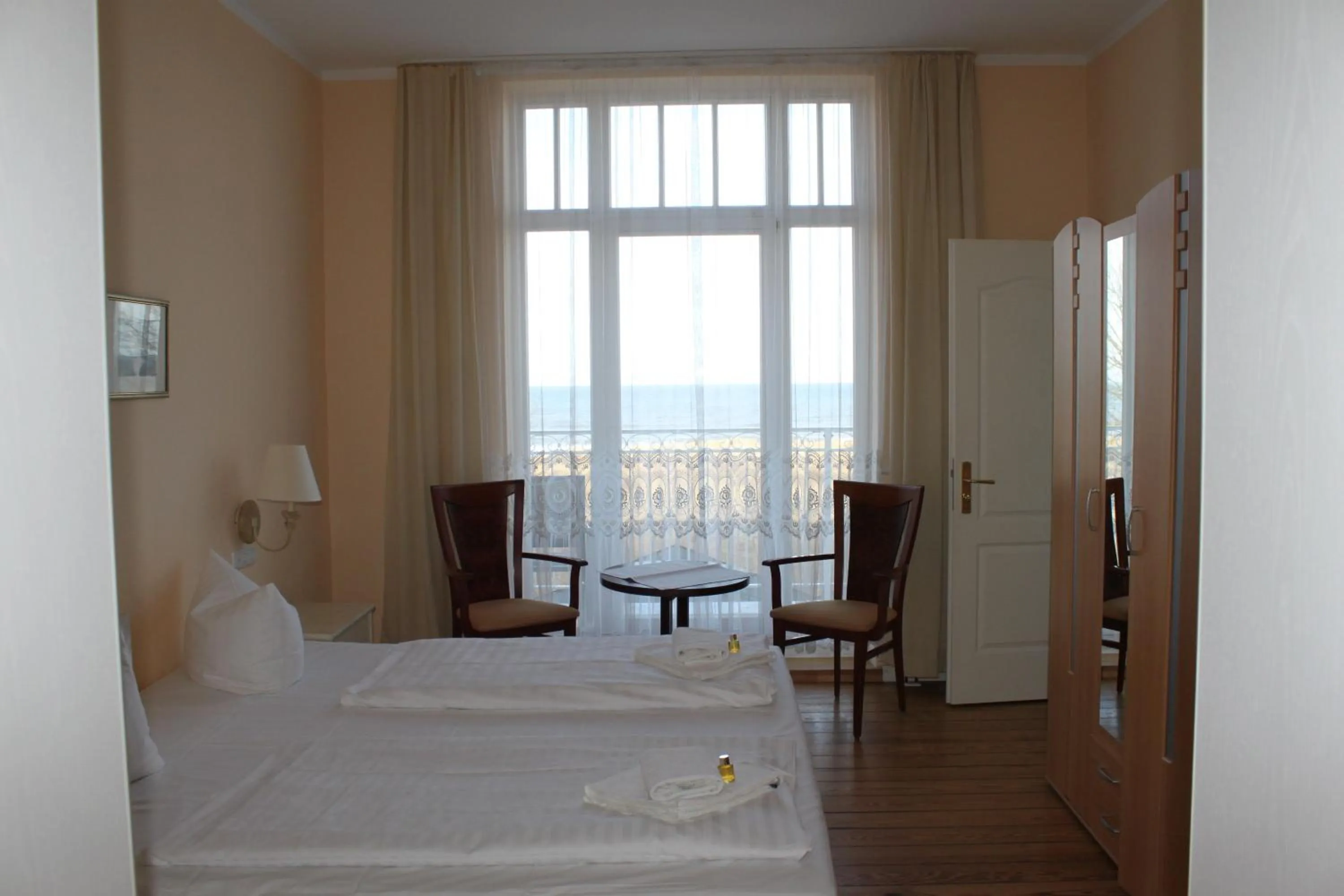 Photo of the whole room, Bed in Hotel Stolteraa