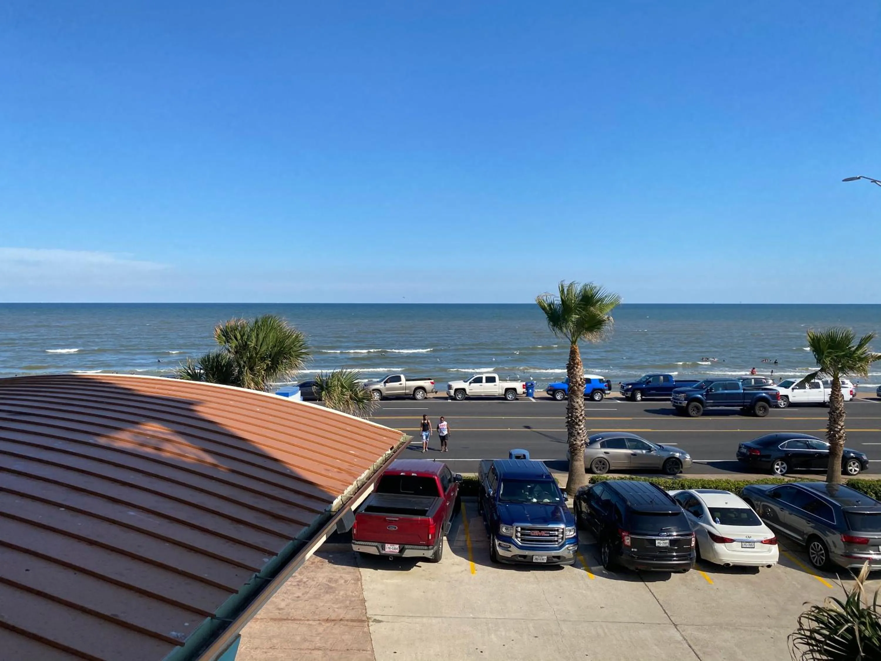 Sea view in Holiday Inn Express & Suites Galveston West-Seawall