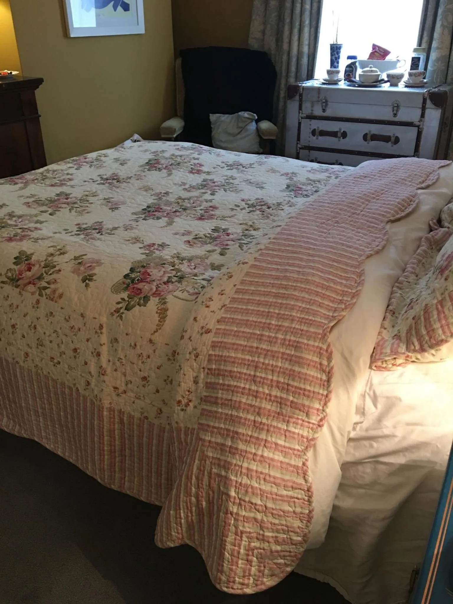 Bed in Wynberg House Bed & Breakfast Swansea
