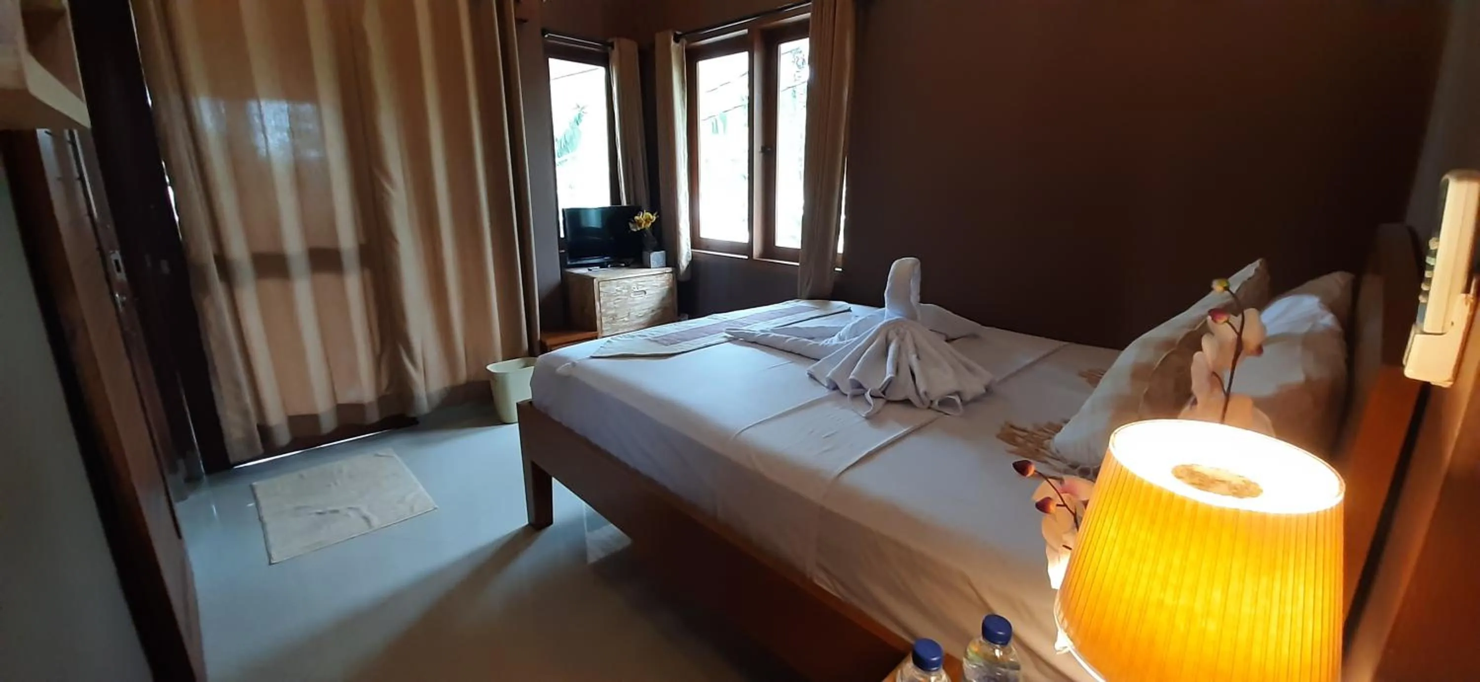 Bed in The point surfcamp Bali