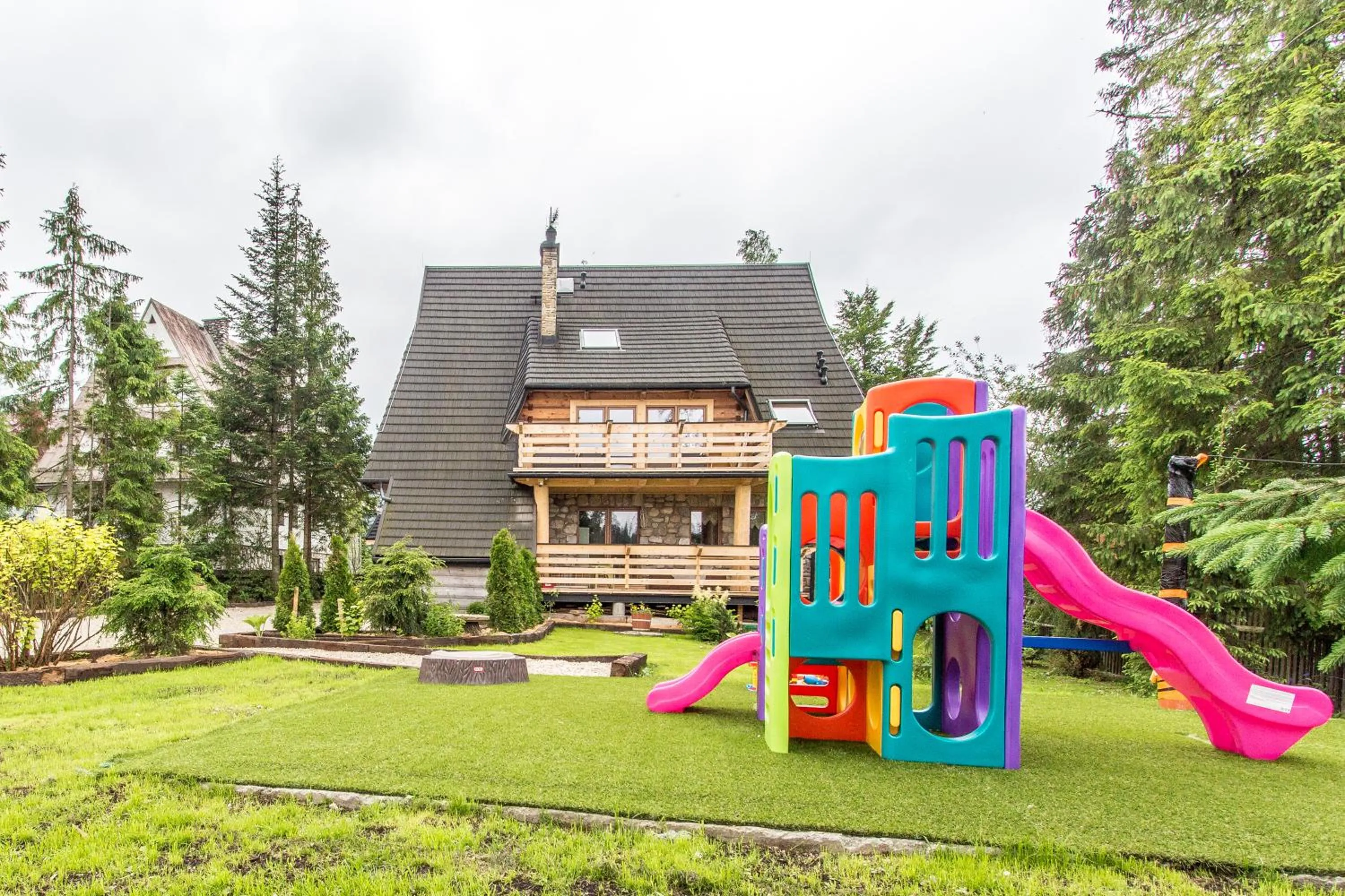 Property building in Apartamenty Biały Potok
