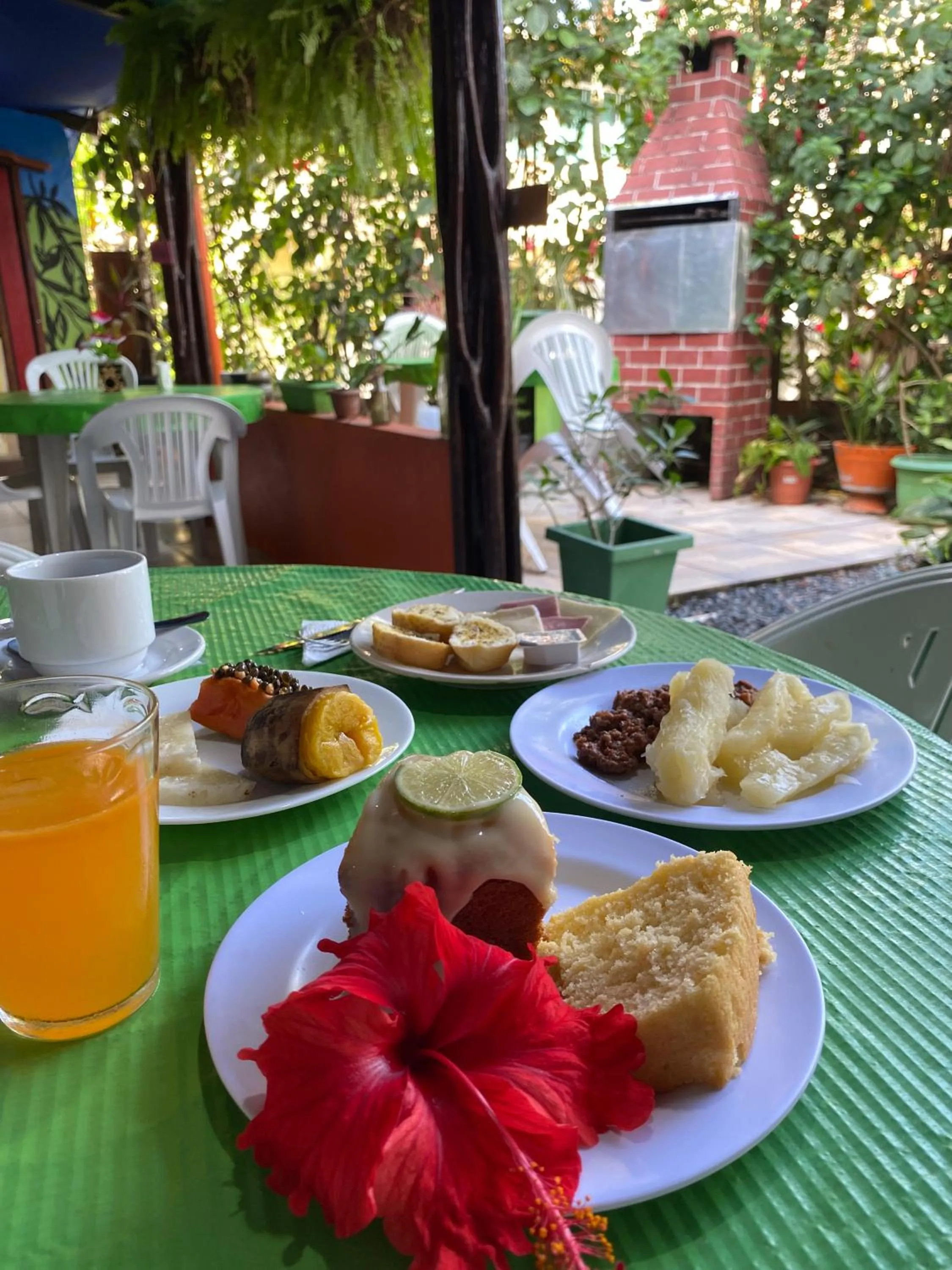 Breakfast in Pousada Porto de Amigos