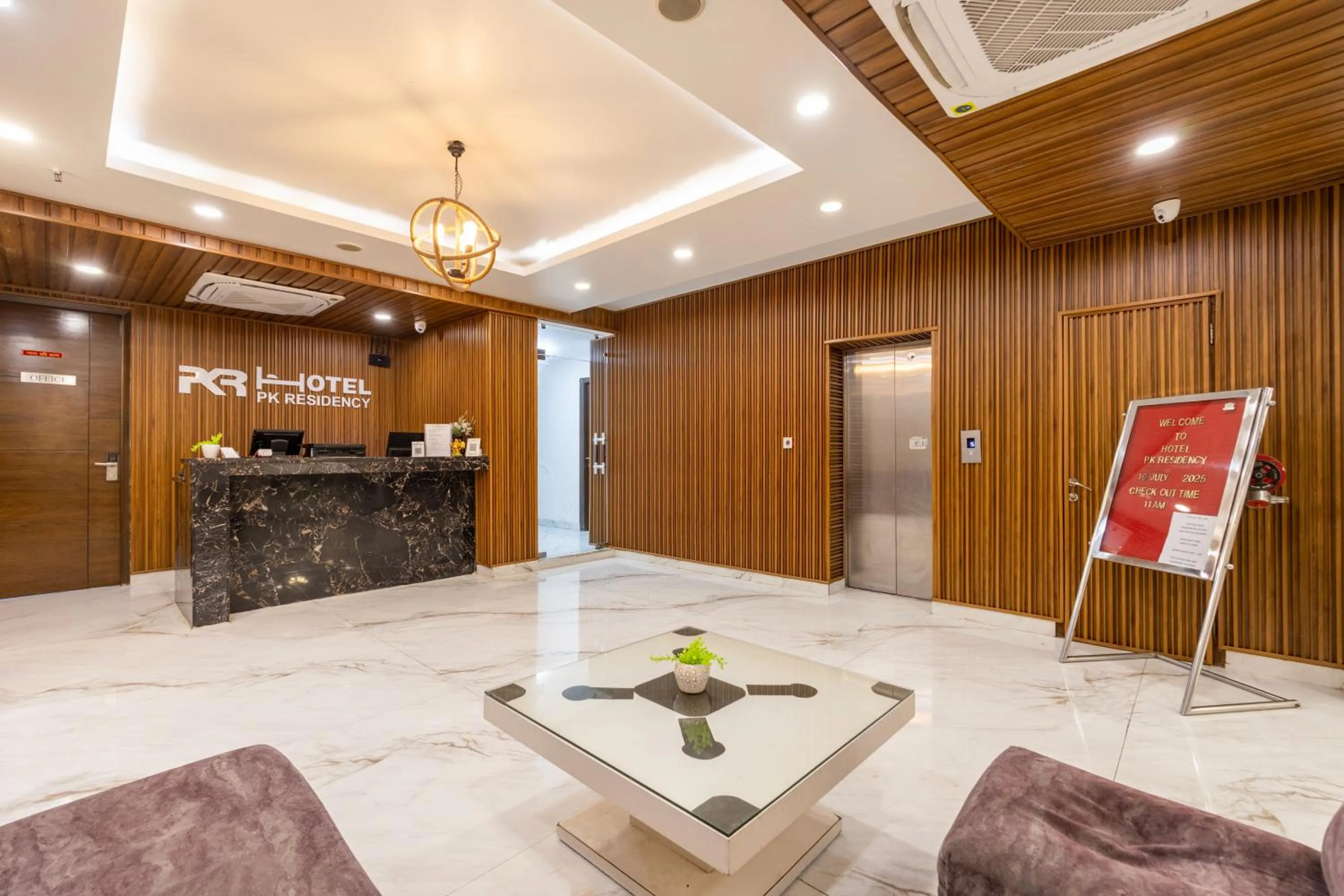 Lobby or reception in Hotel PK Residency Sector 18 Noida