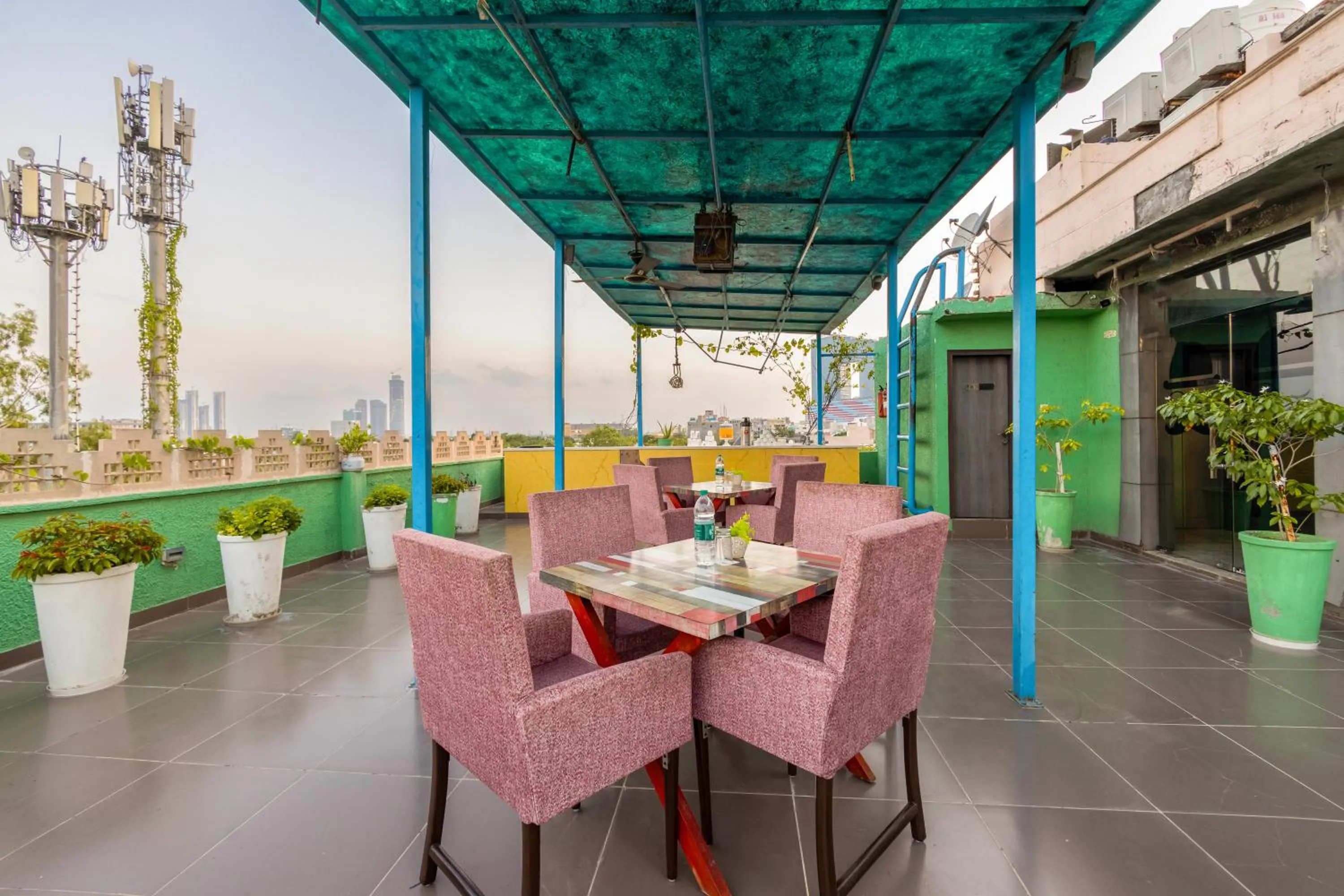 Restaurant/places to eat in Hotel PK Residency Sector 18 Noida