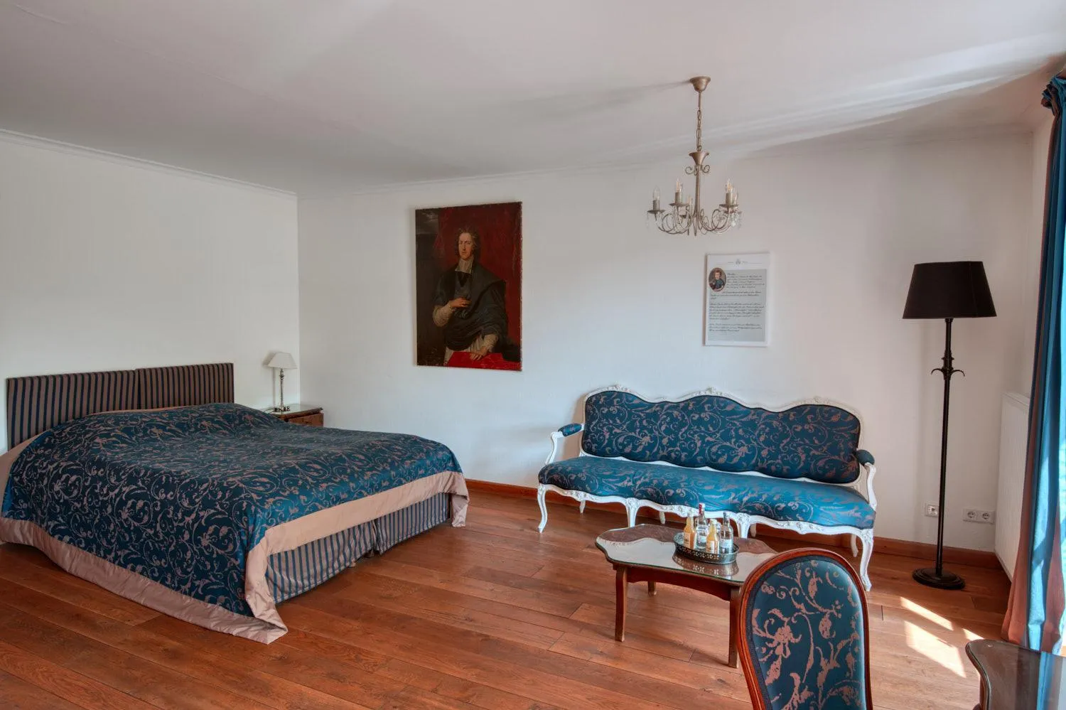 Bedroom, Bed in Schloss Wissen