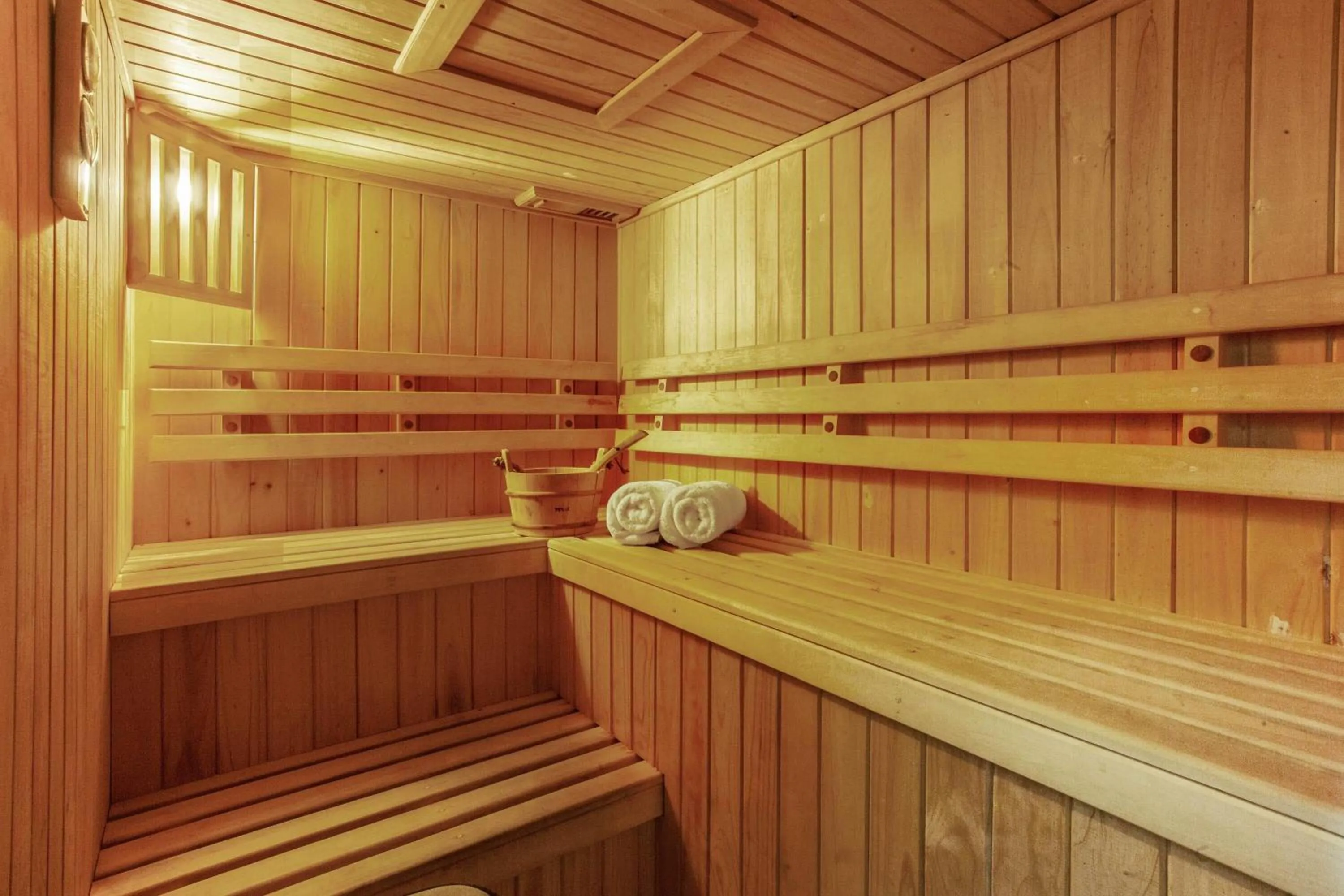 Fitness centre/facilities in Wyndham Santiago Aeropuerto