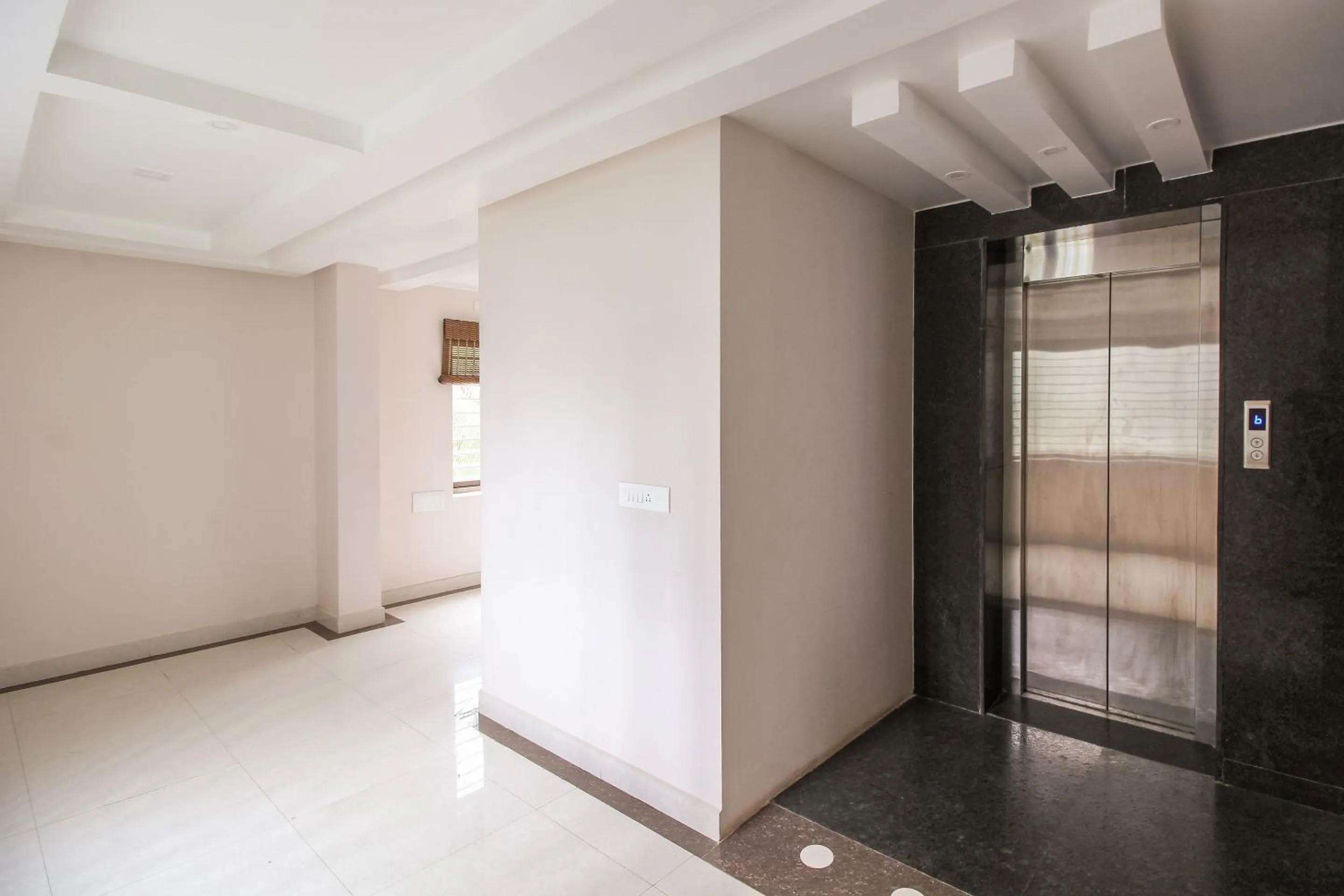 Facade/entrance in Hotel O Eagle Fantasy