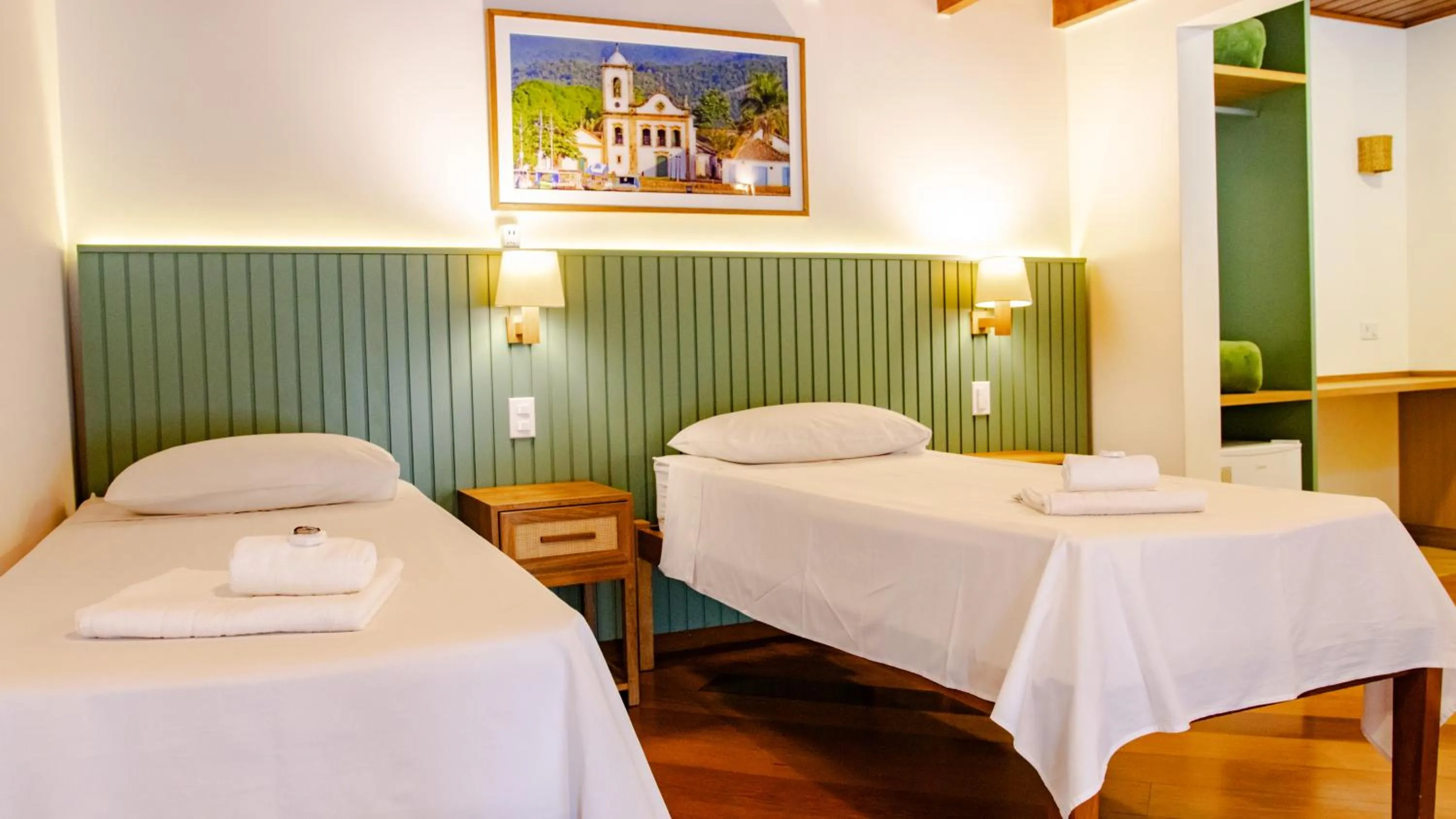 Bed in Pousada Valhacouto