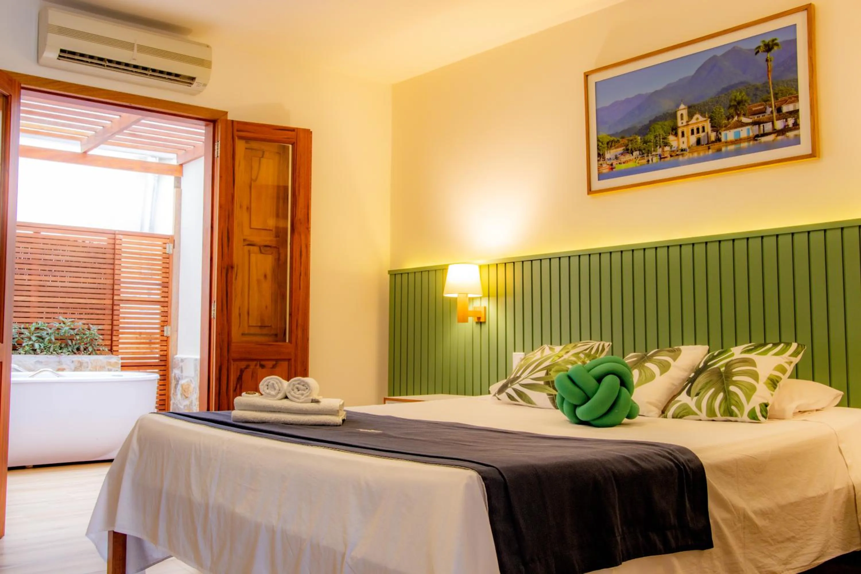 Bedroom in Pousada Valhacouto