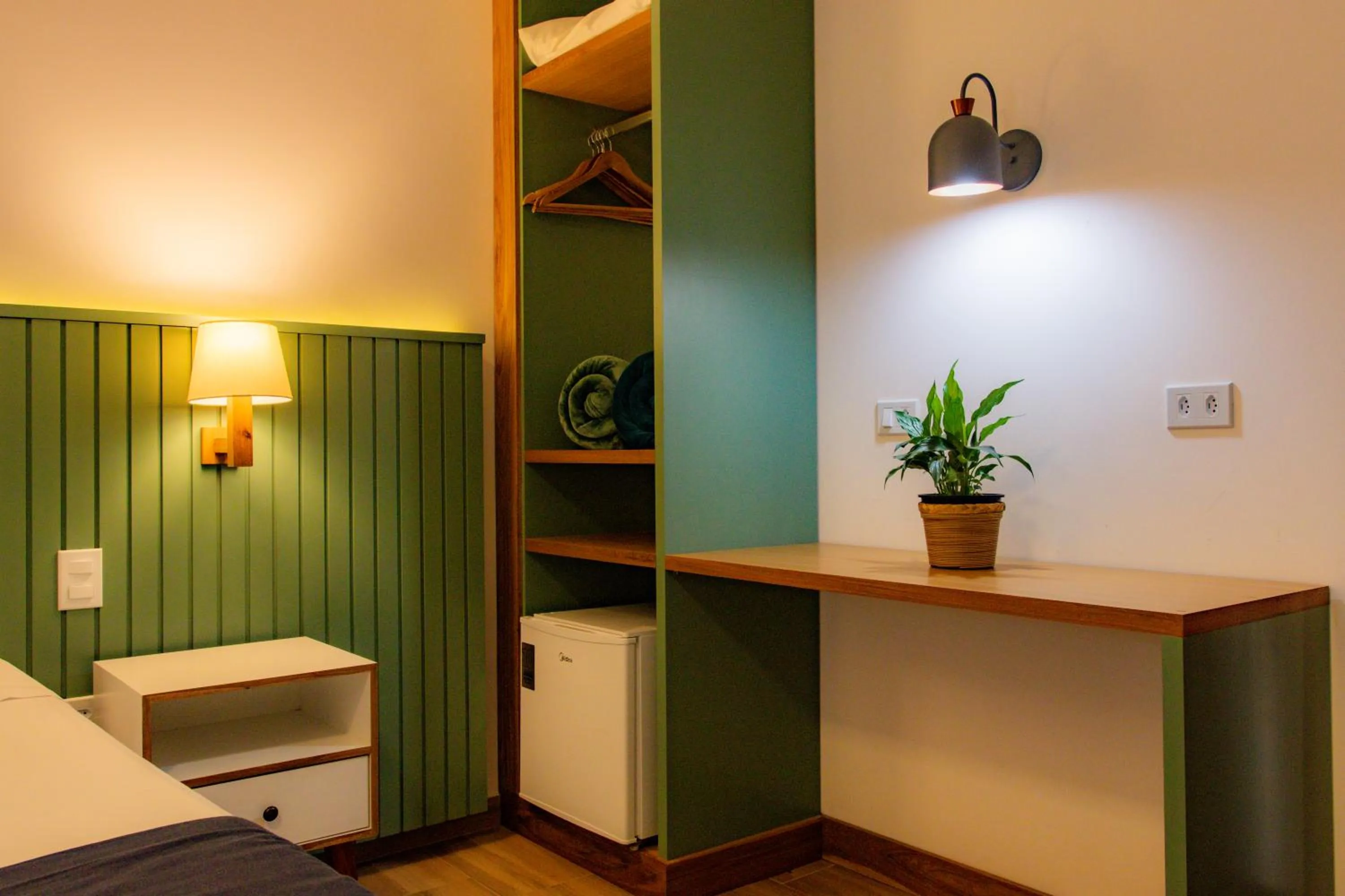 Photo of the whole room, Bed in Pousada Valhacouto