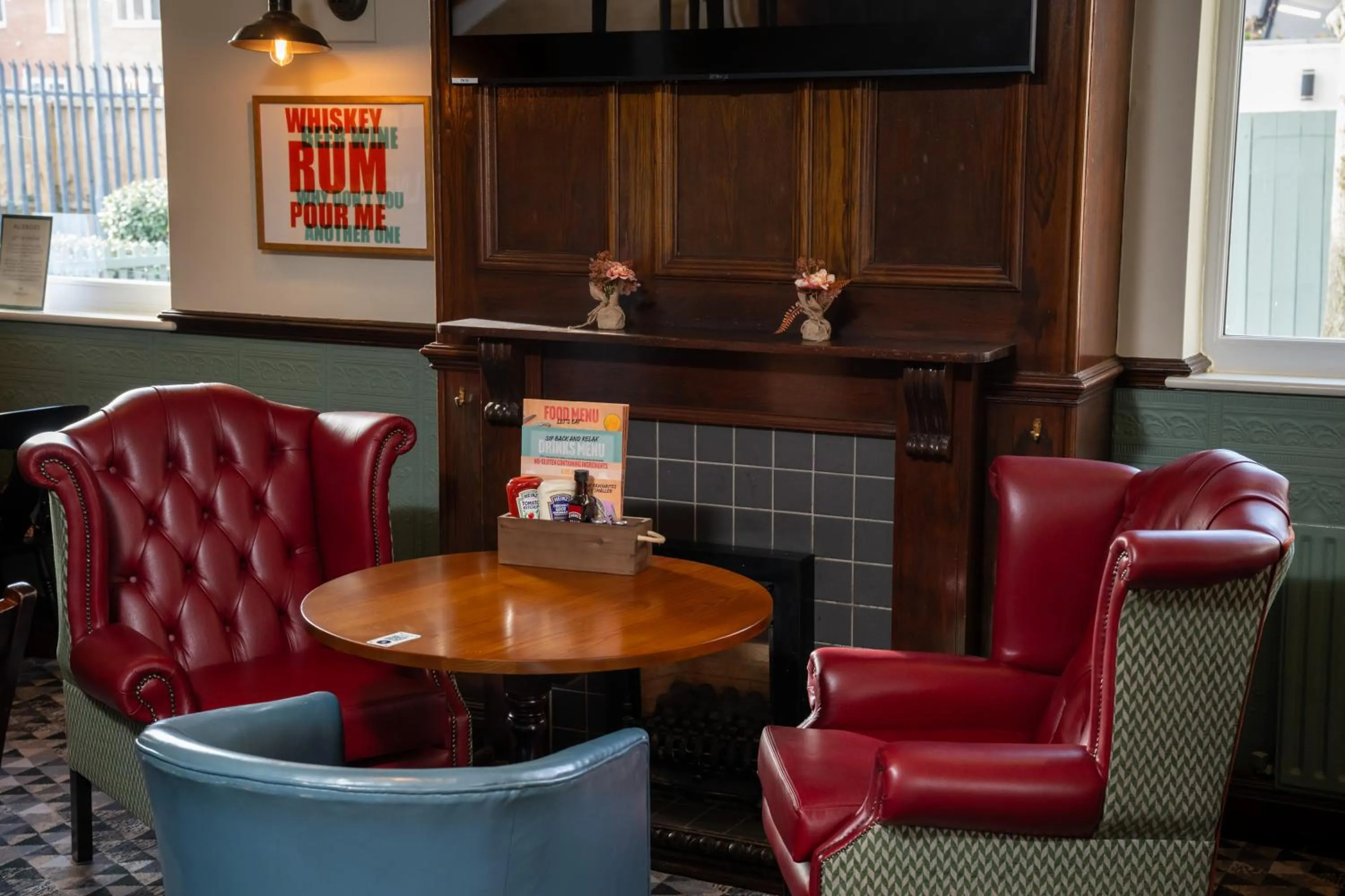 Restaurant/places to eat in The Longship