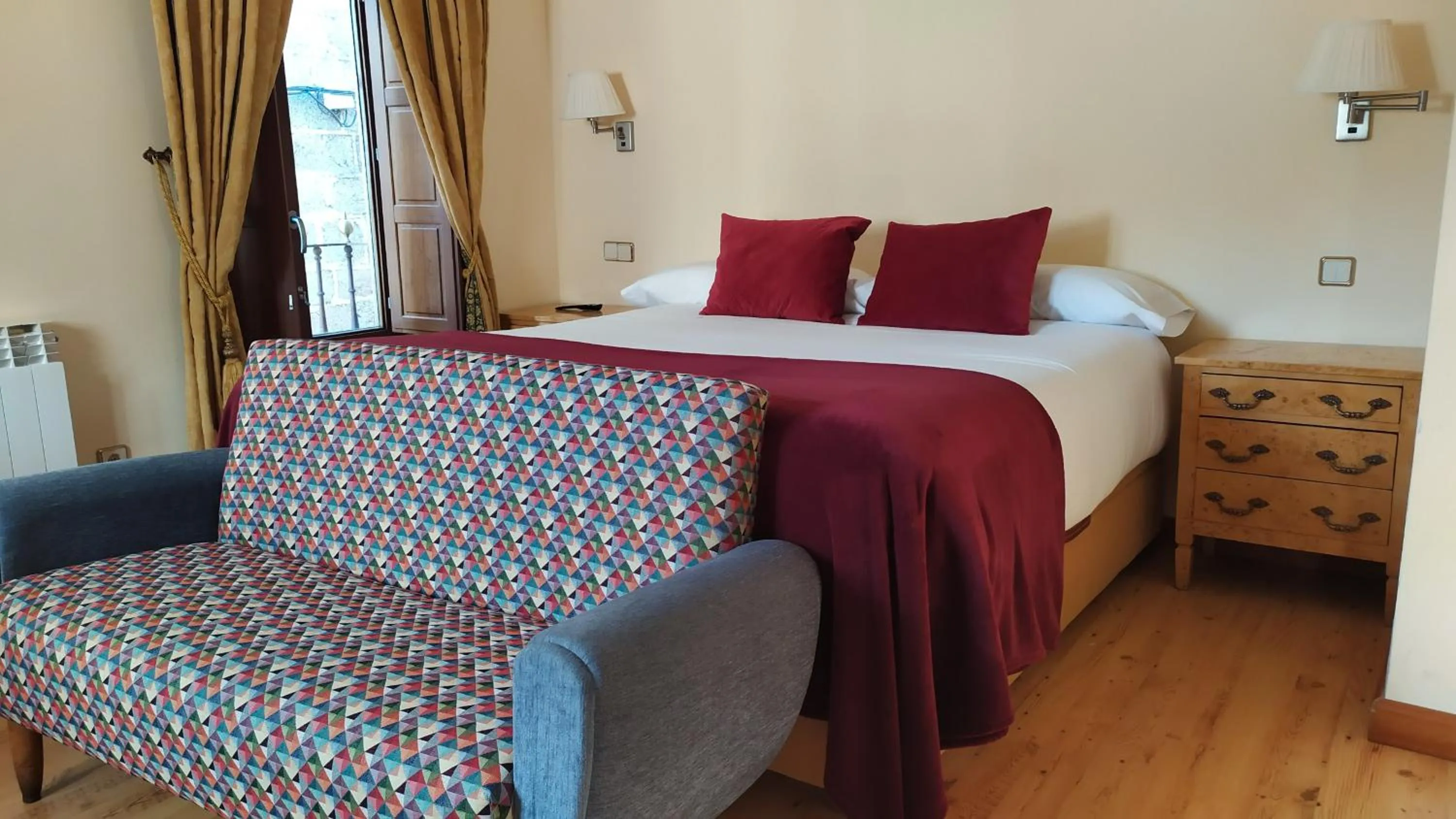 Bed in Hotel Rural Cayetana