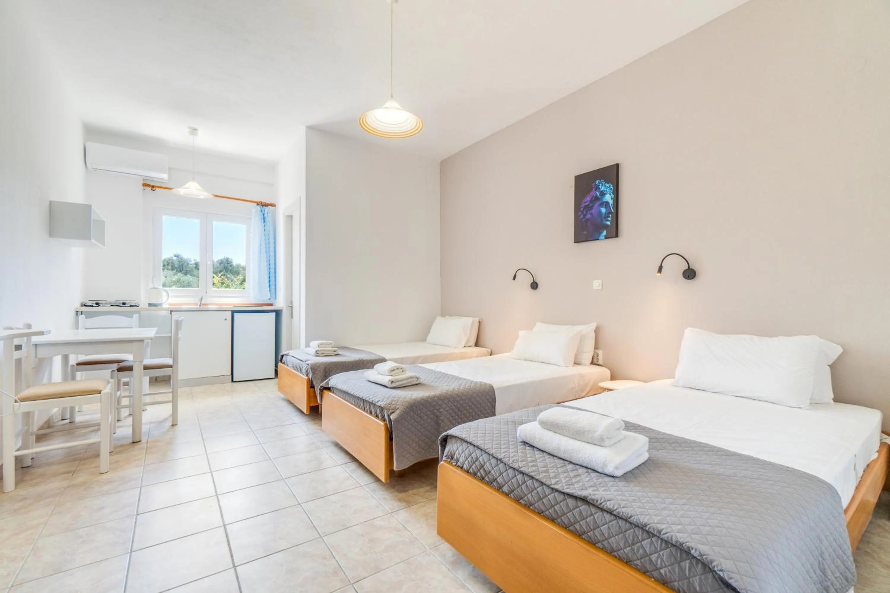 Basic Triple Room in Sandy Beach Complex - Annexe Building