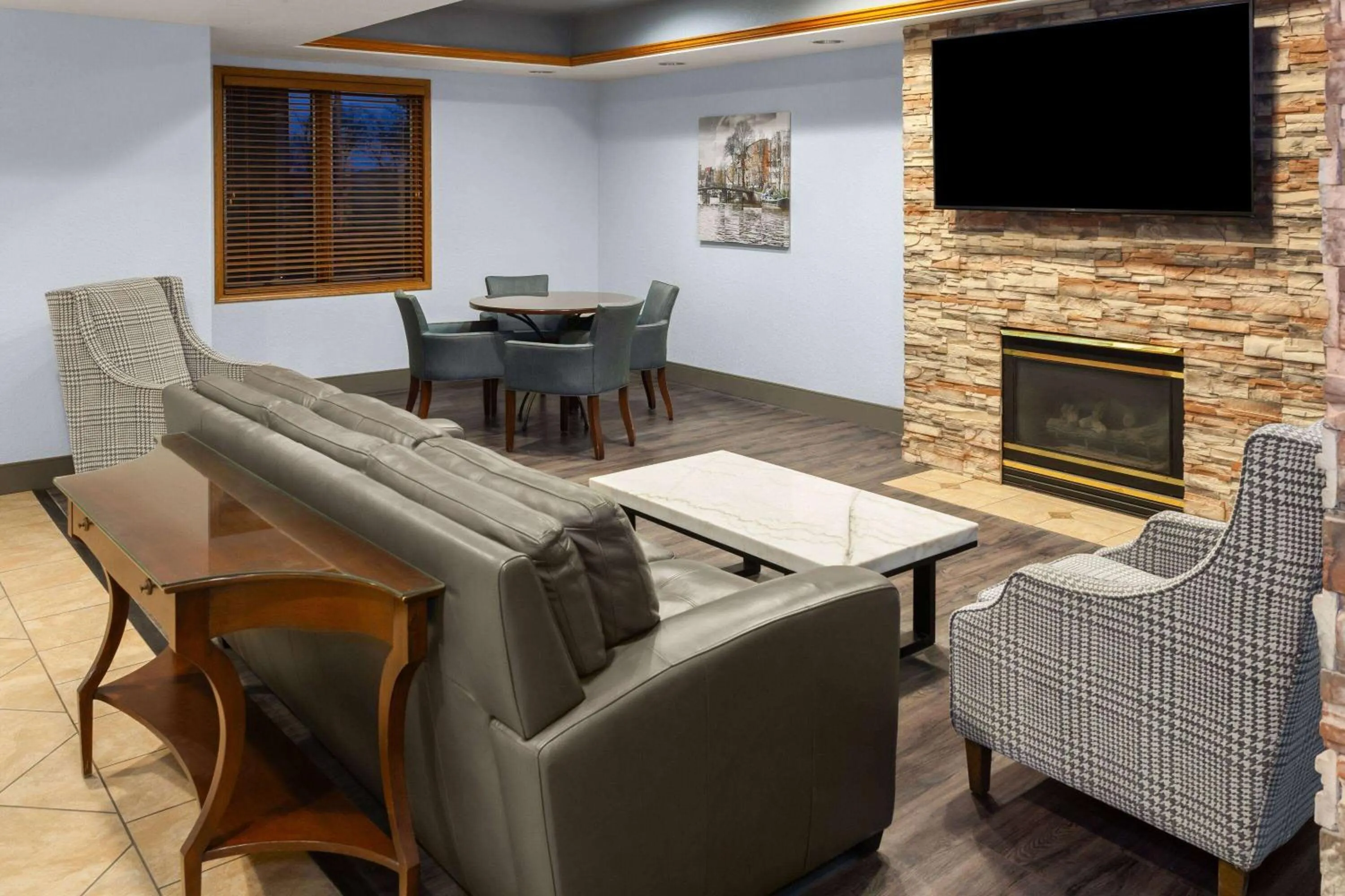 Lobby or reception in Links Bos Landen Hotel & Spa of Pella, Trademark by Wyndham