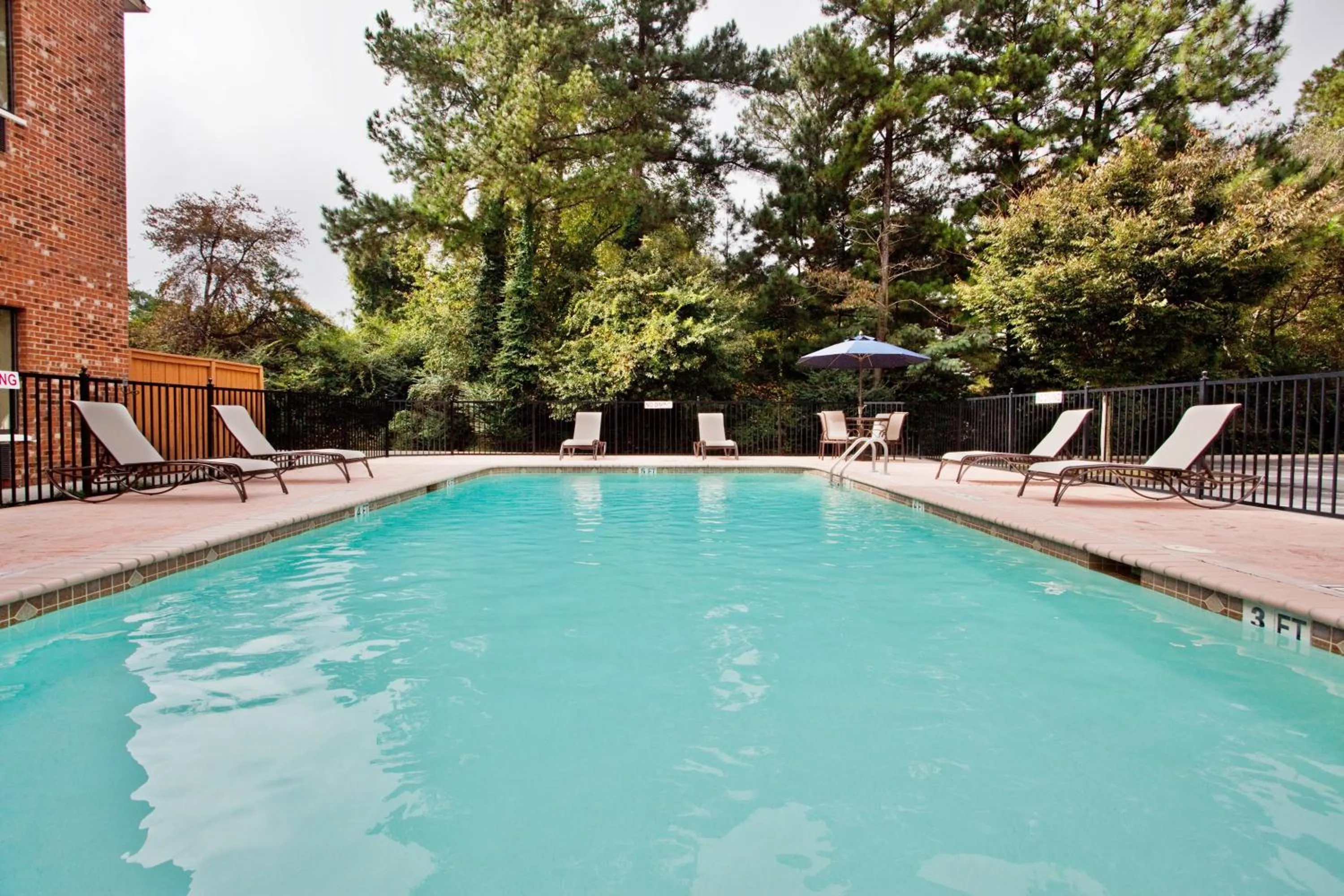 Swimming pool in Holiday Inn Express & Suites Buford NE - Lake Lanier by IHG