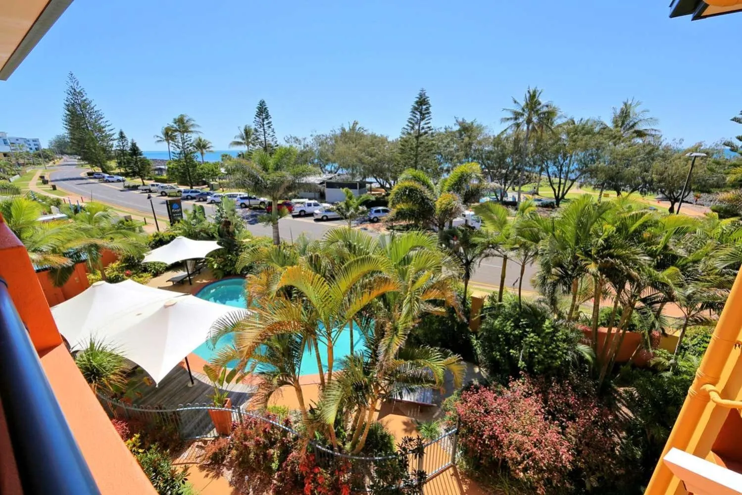 Day in Kacy's Bargara Beach Motel