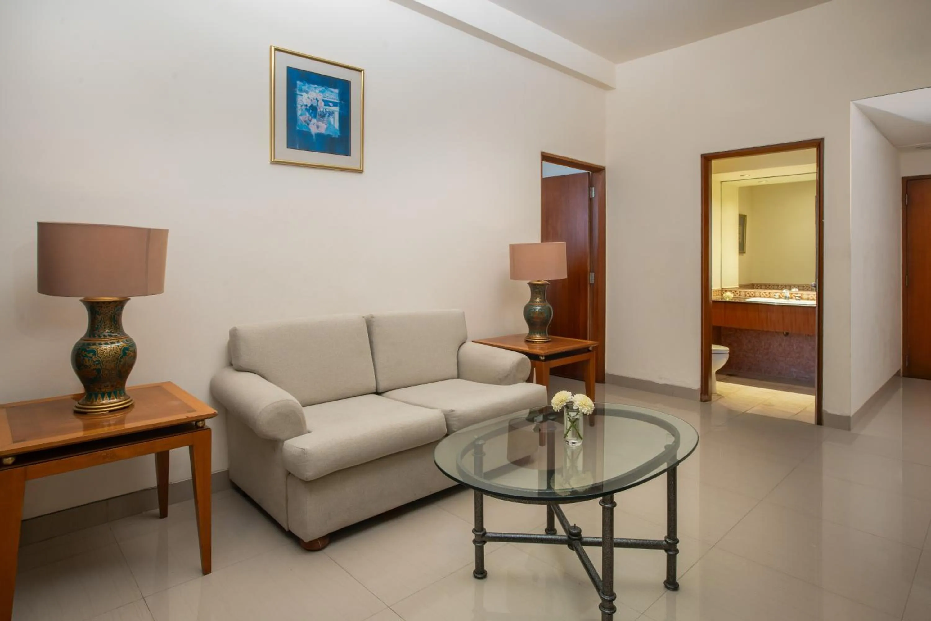 Living room in Aryaduta Manado