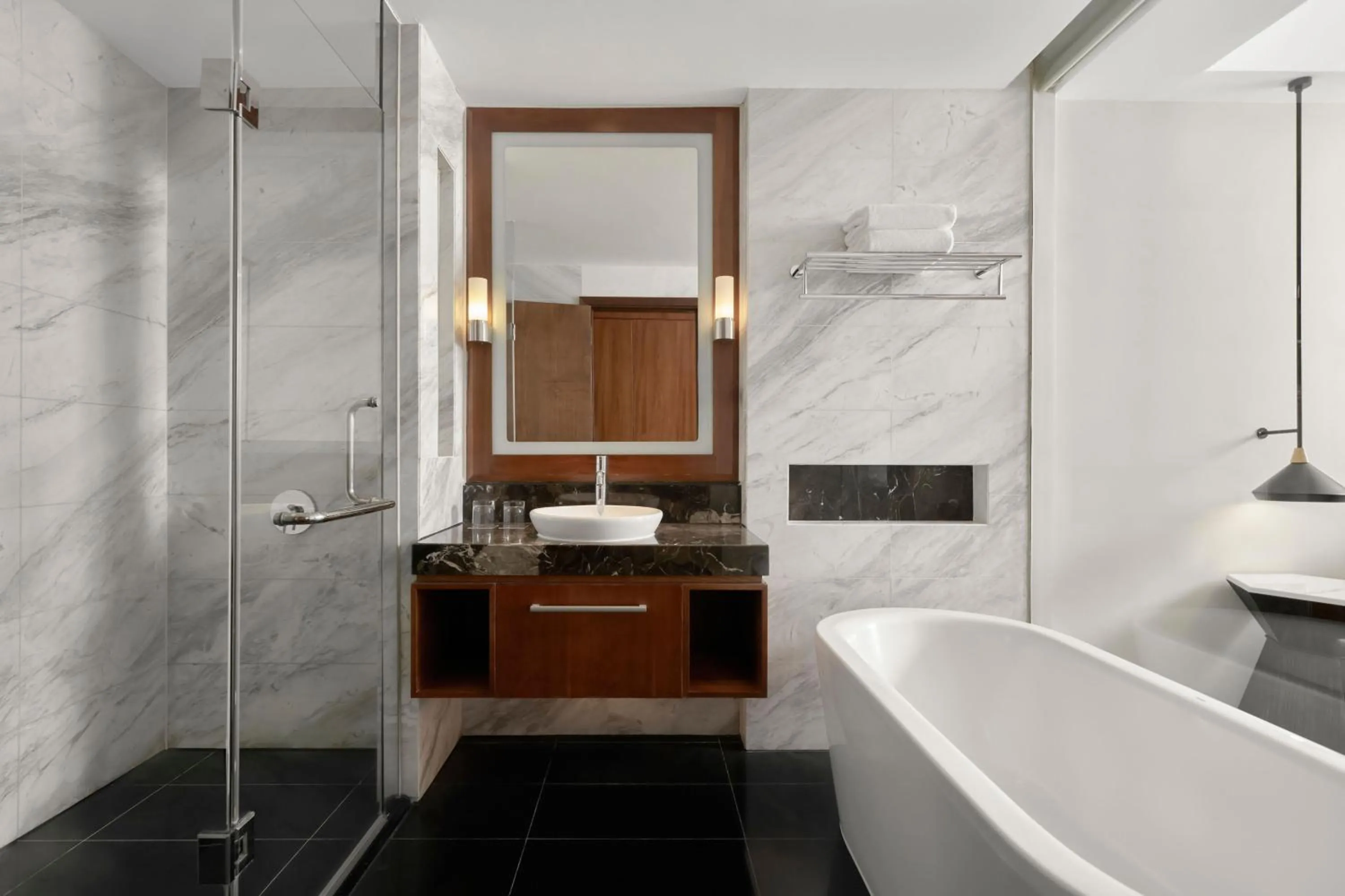 Bathroom in Sheraton Hanoi West